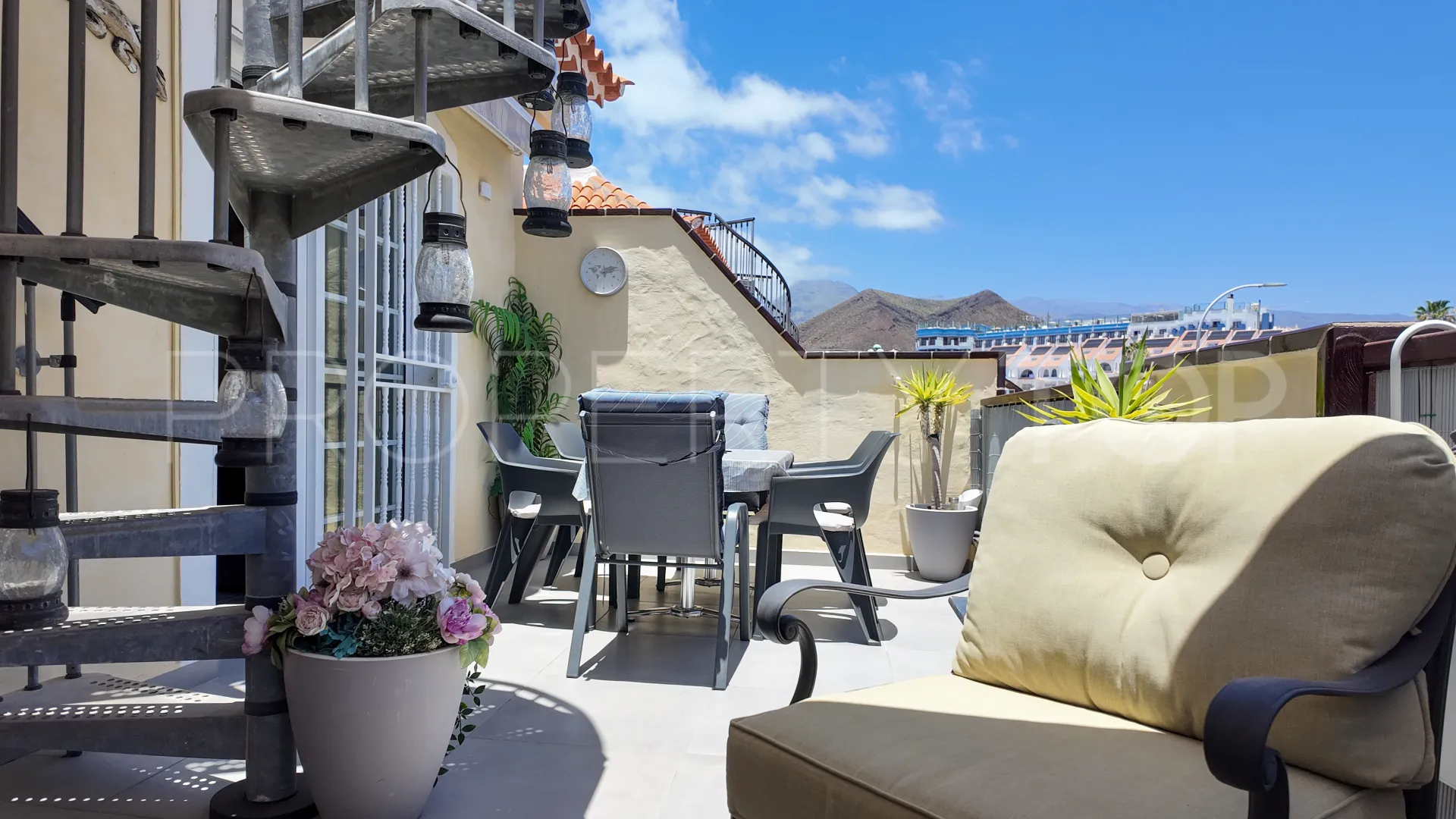 Penthouse for sale in Los Cristianos with 1 bedroom