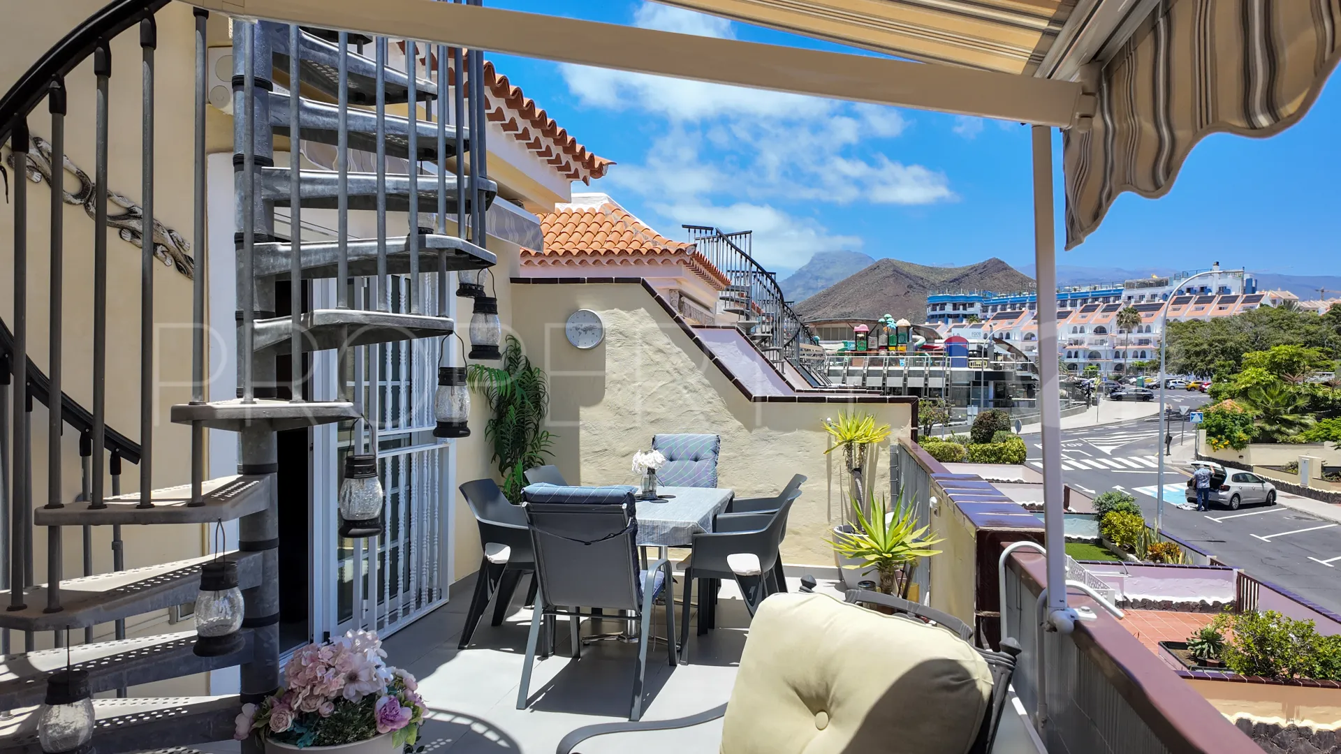 Penthouse for sale in Los Cristianos with 1 bedroom