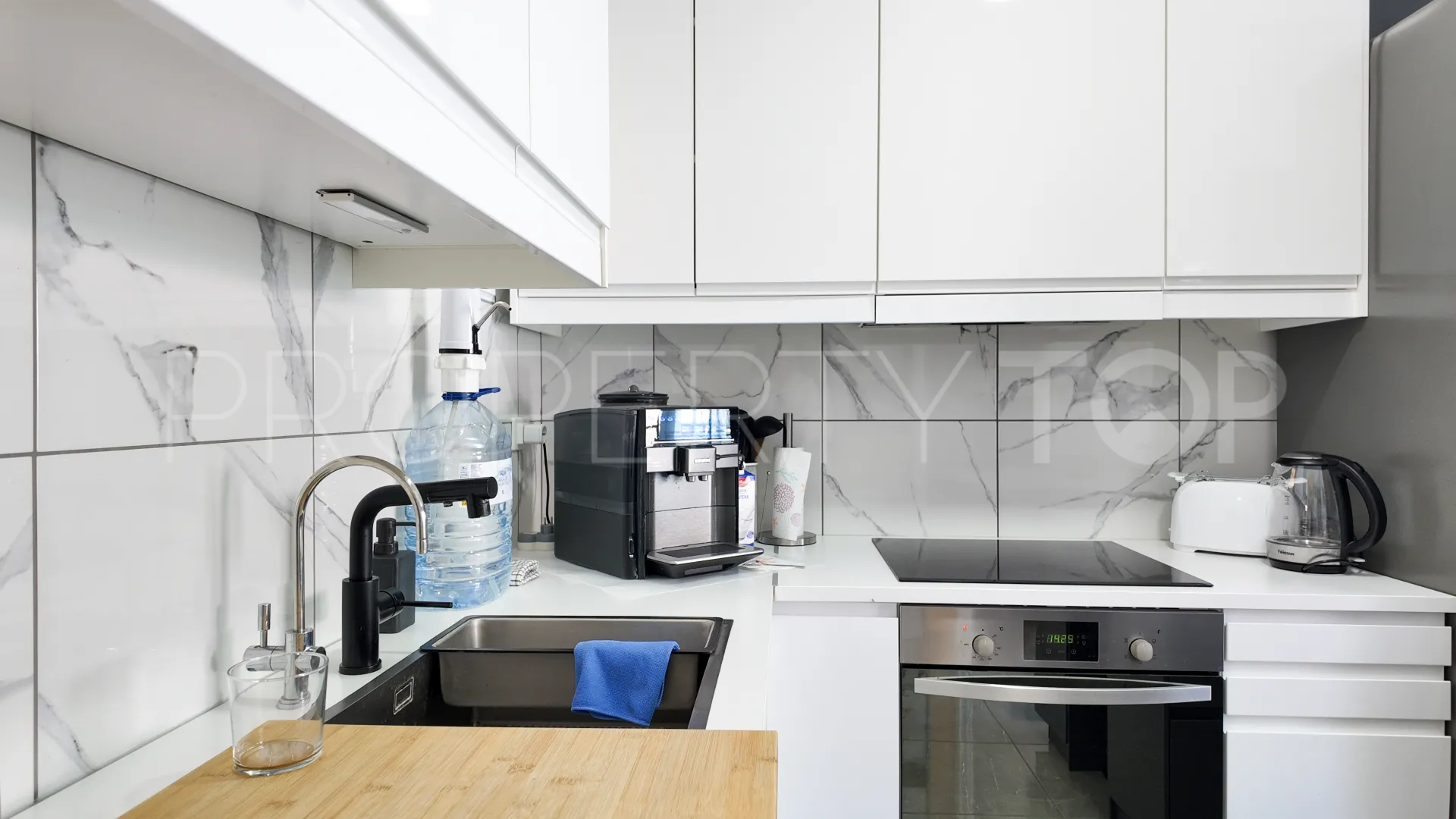 Penthouse for sale in Los Cristianos with 1 bedroom