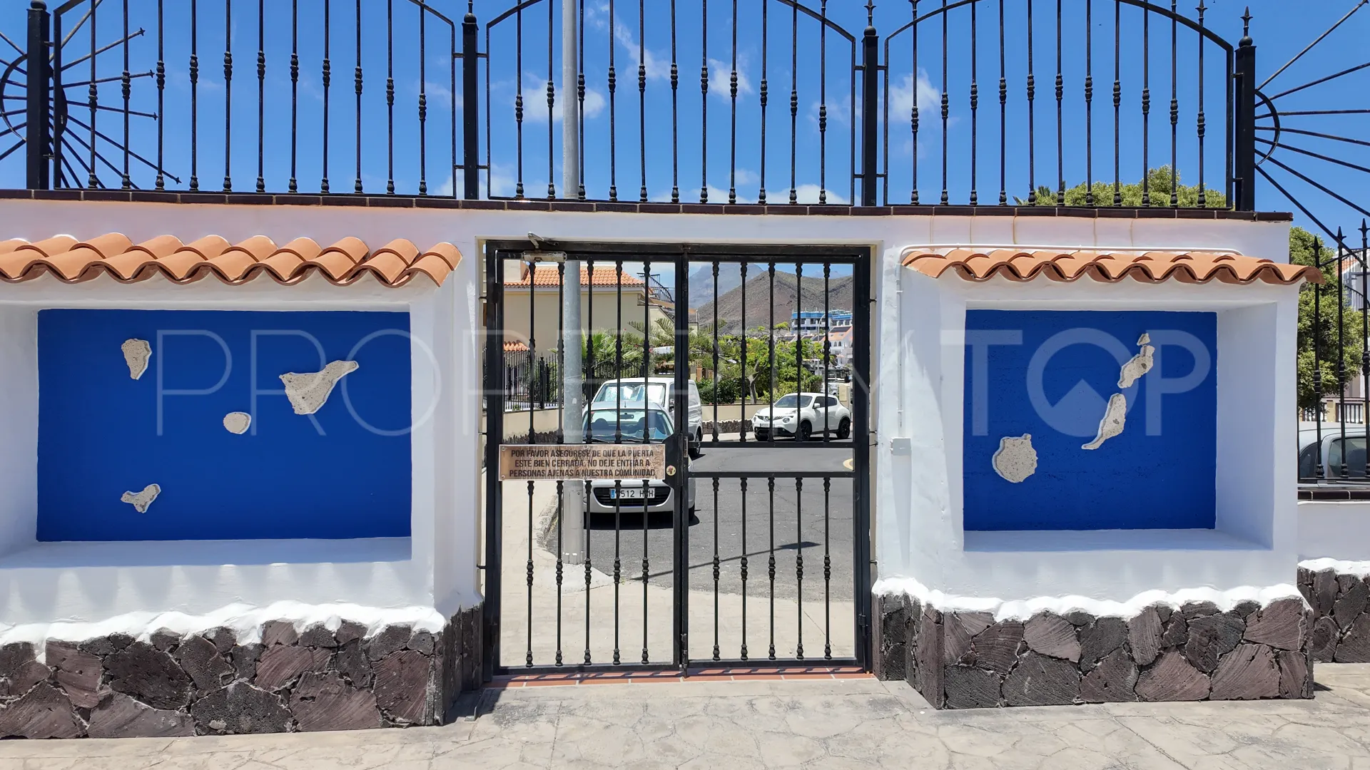 Penthouse for sale in Los Cristianos with 1 bedroom