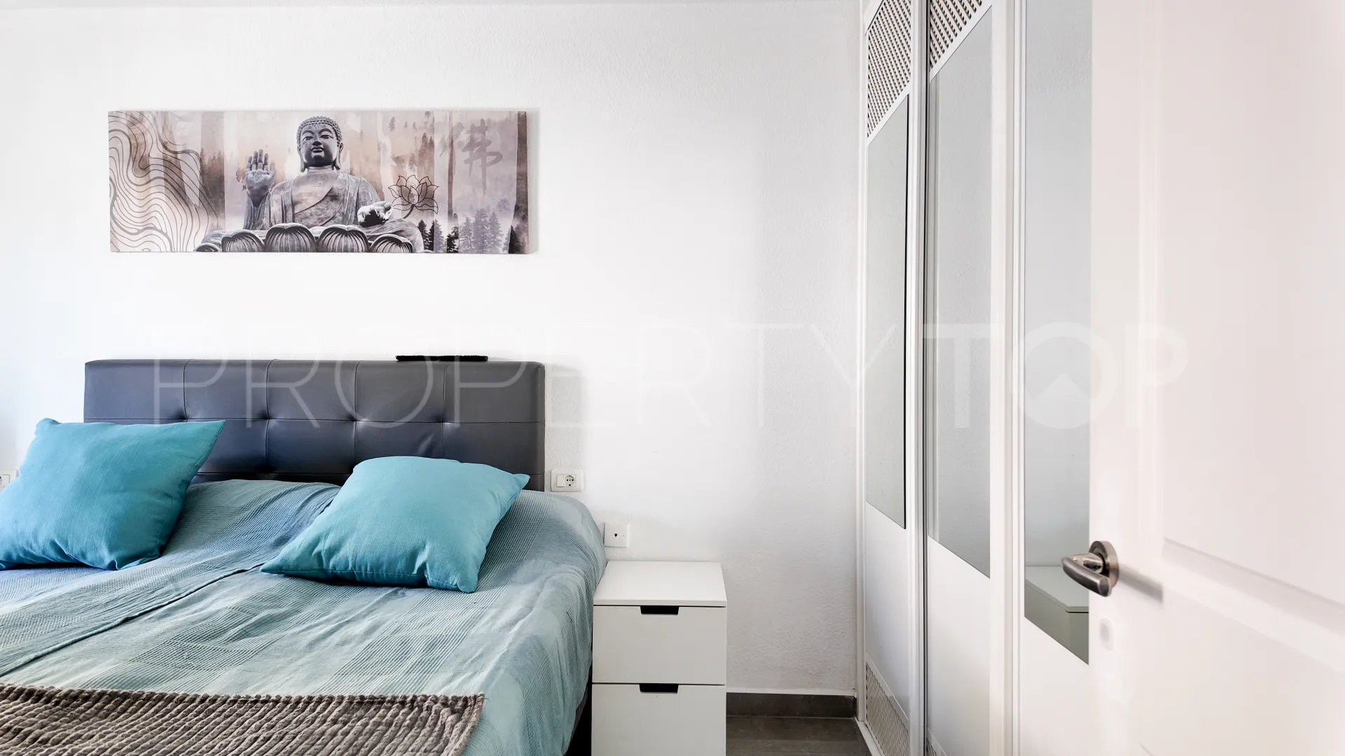 Penthouse for sale in Los Cristianos with 1 bedroom