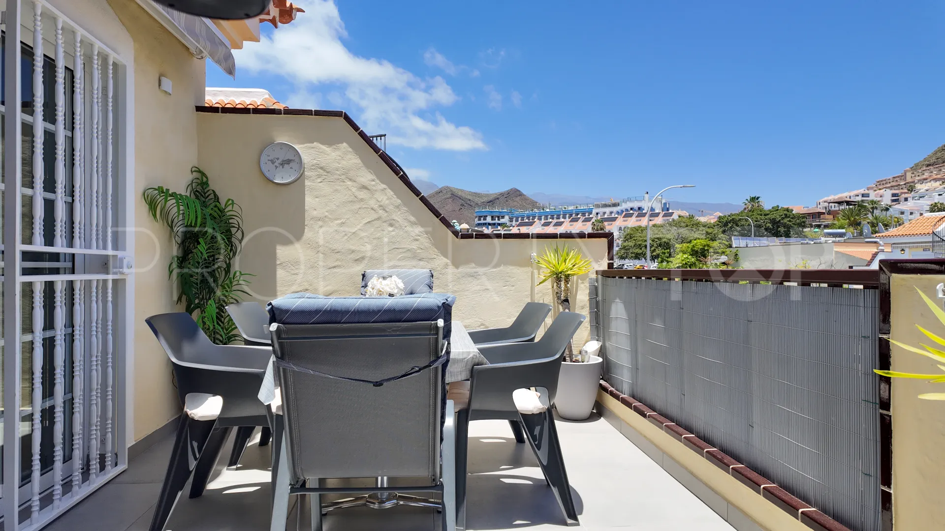 Penthouse for sale in Los Cristianos with 1 bedroom