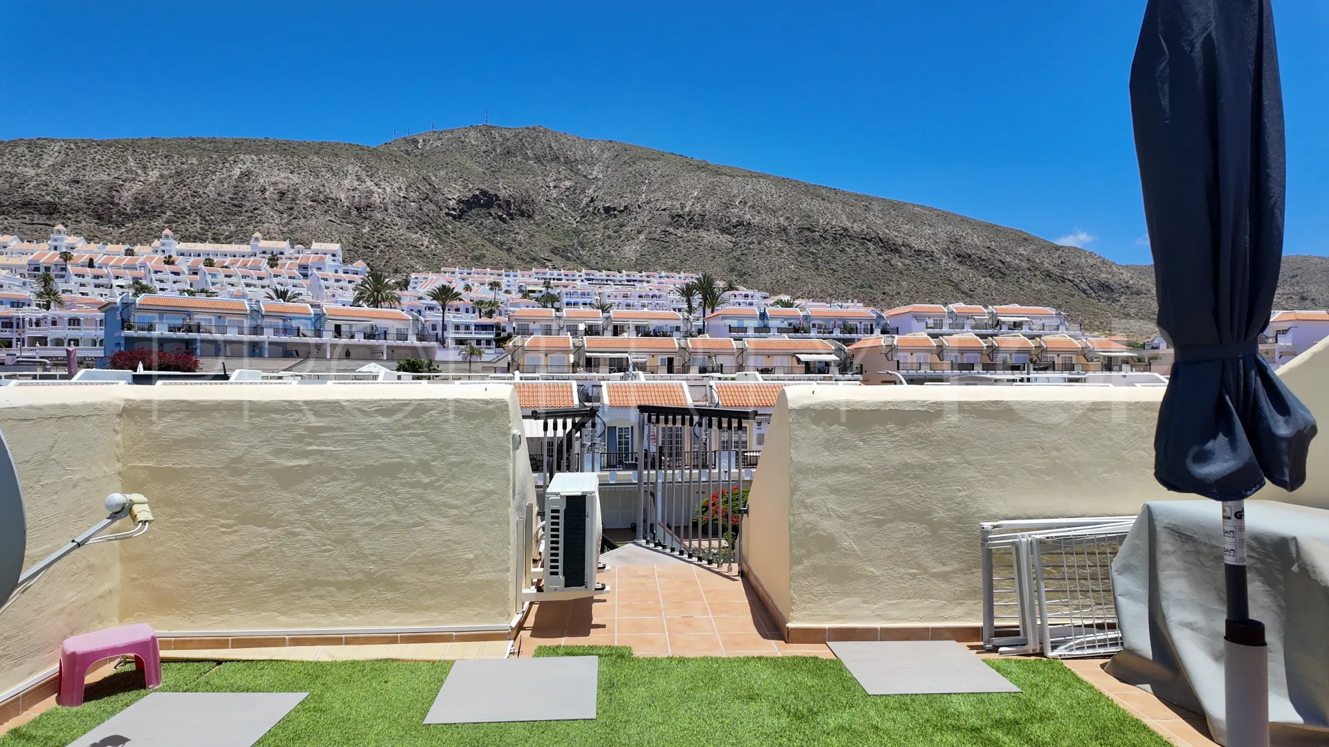 Penthouse for sale in Los Cristianos with 1 bedroom