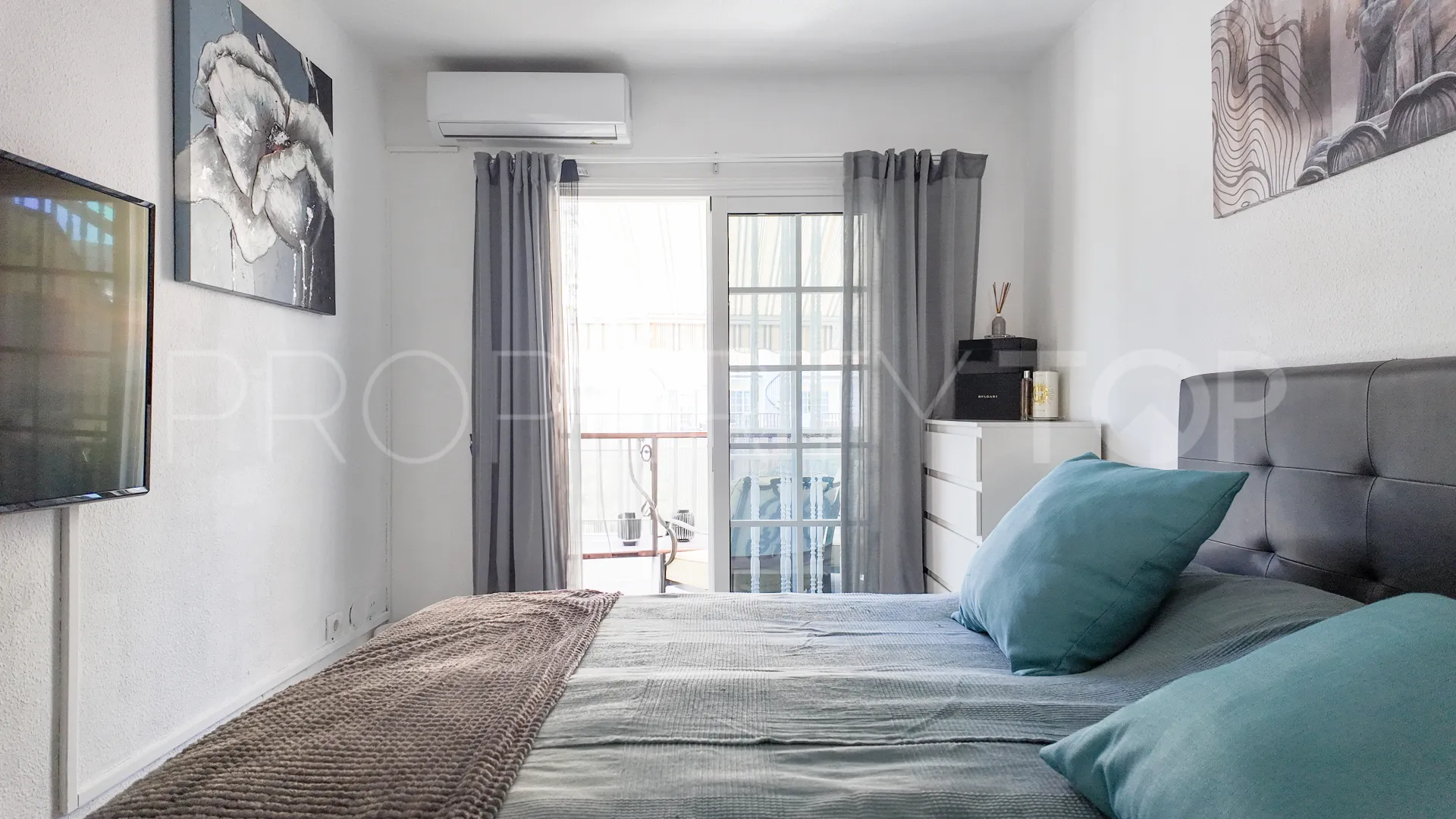 Penthouse for sale in Los Cristianos with 1 bedroom