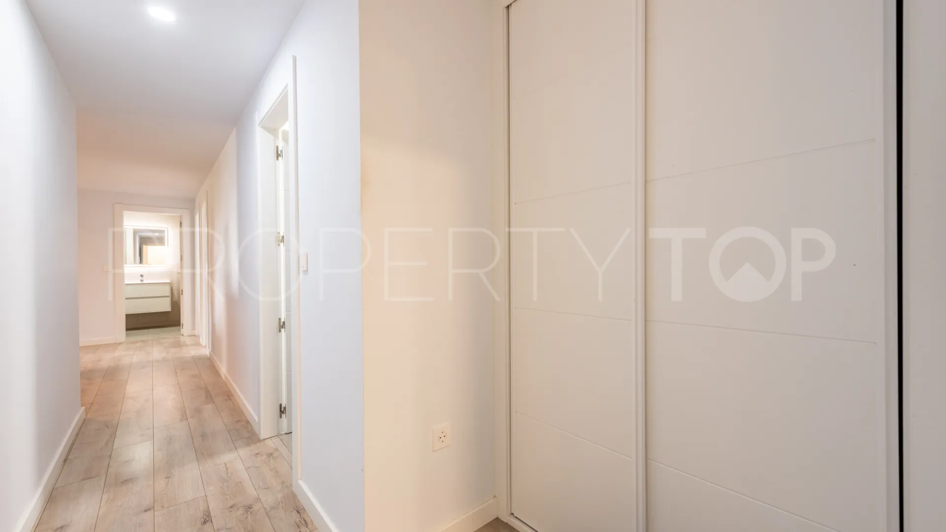 Apartment for sale in Torremolinos