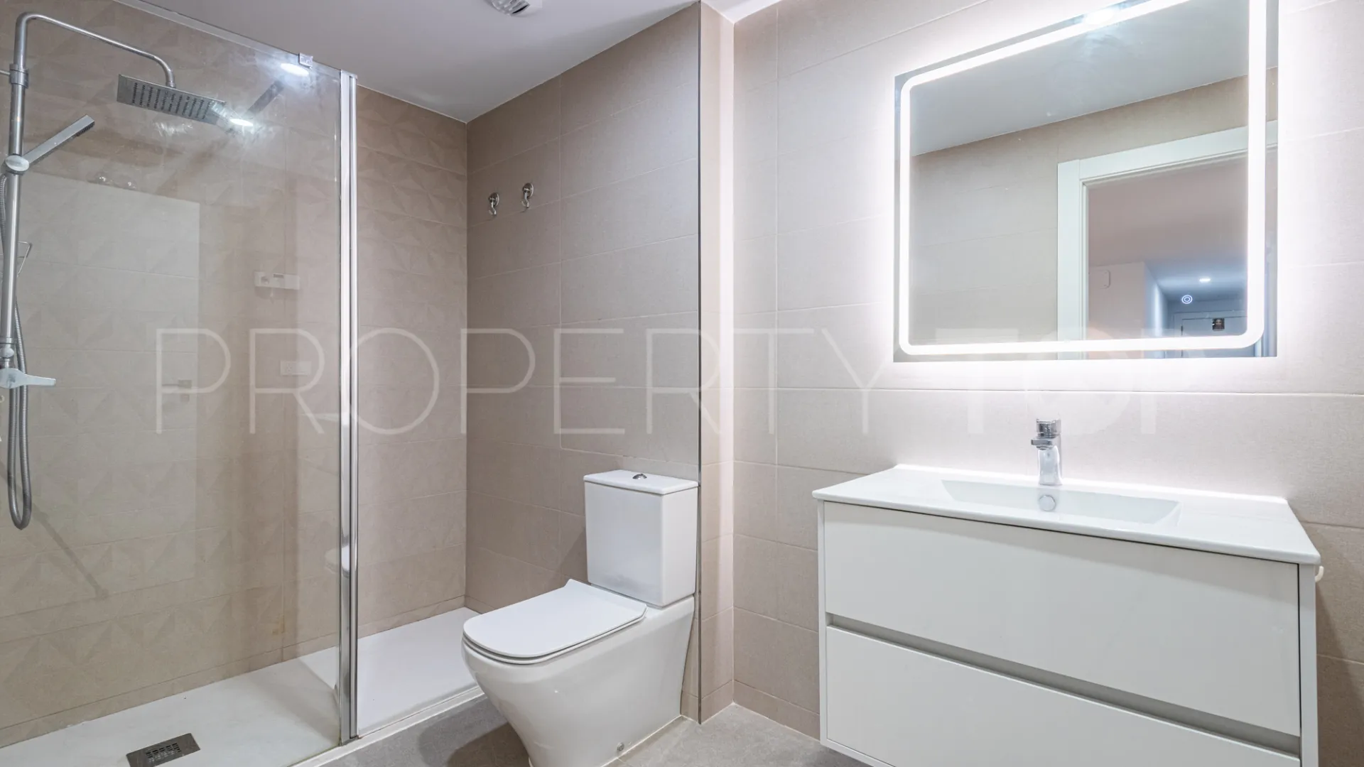 Apartment for sale in Torremolinos