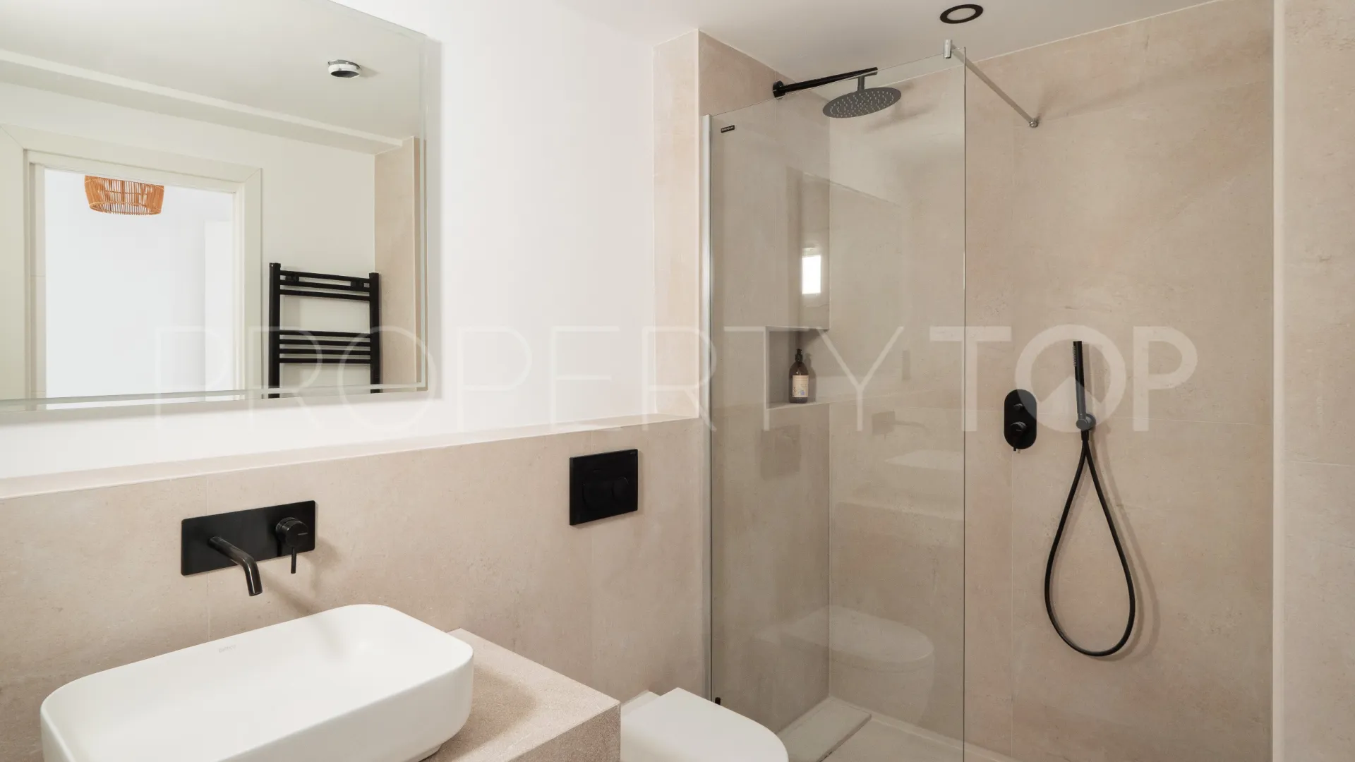 For sale penthouse with 3 bedrooms in El Terreno