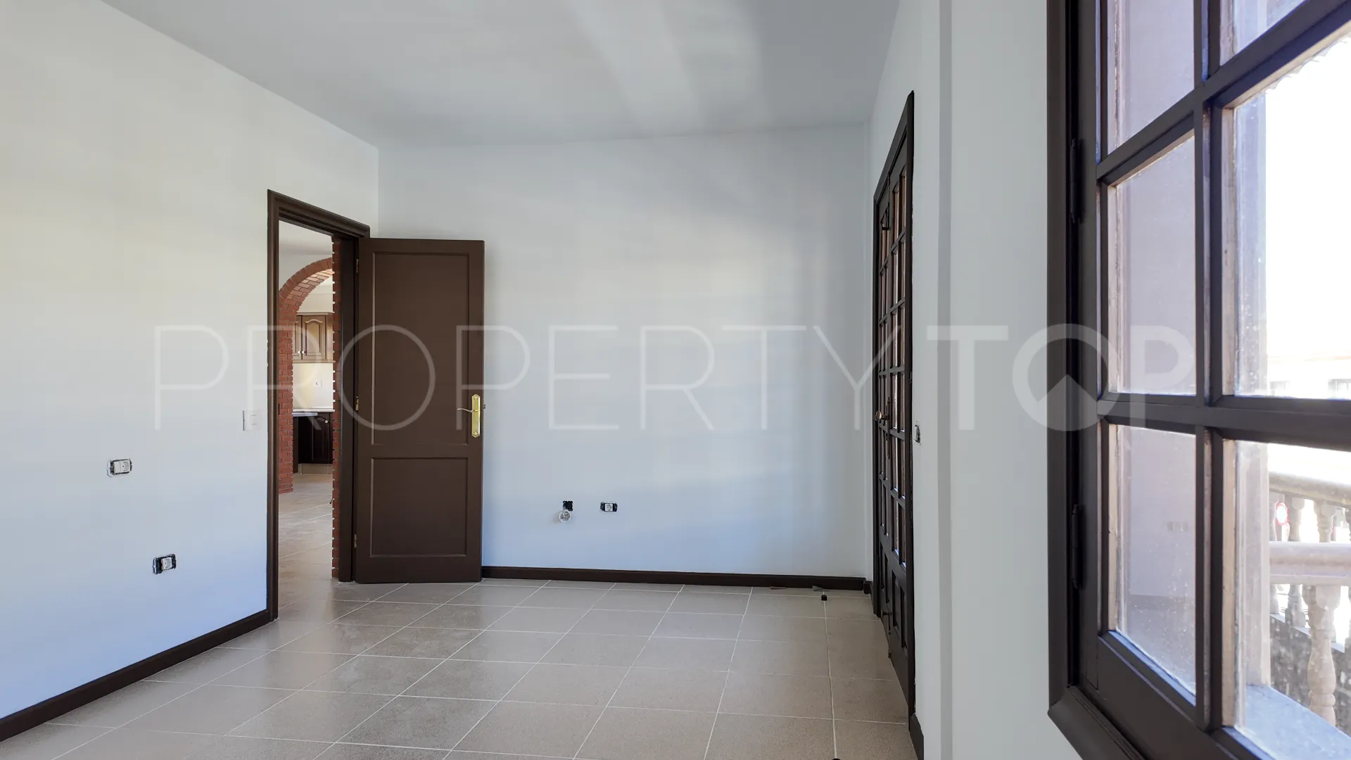 For sale villa in Golf del Sur-Amarilla Golf