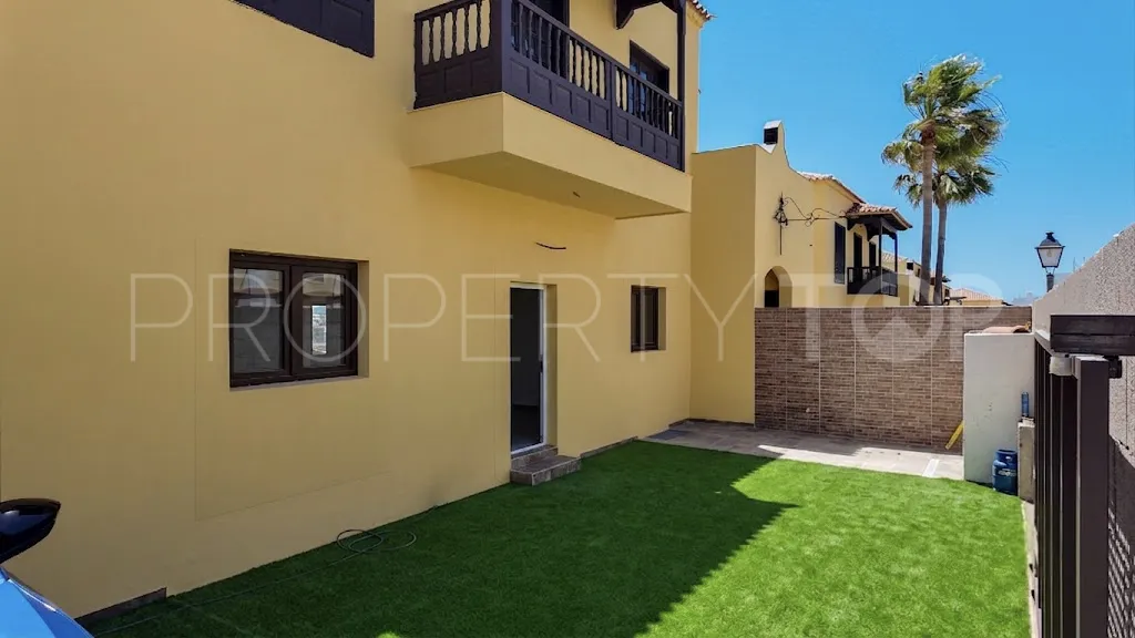 For sale villa in Golf del Sur-Amarilla Golf