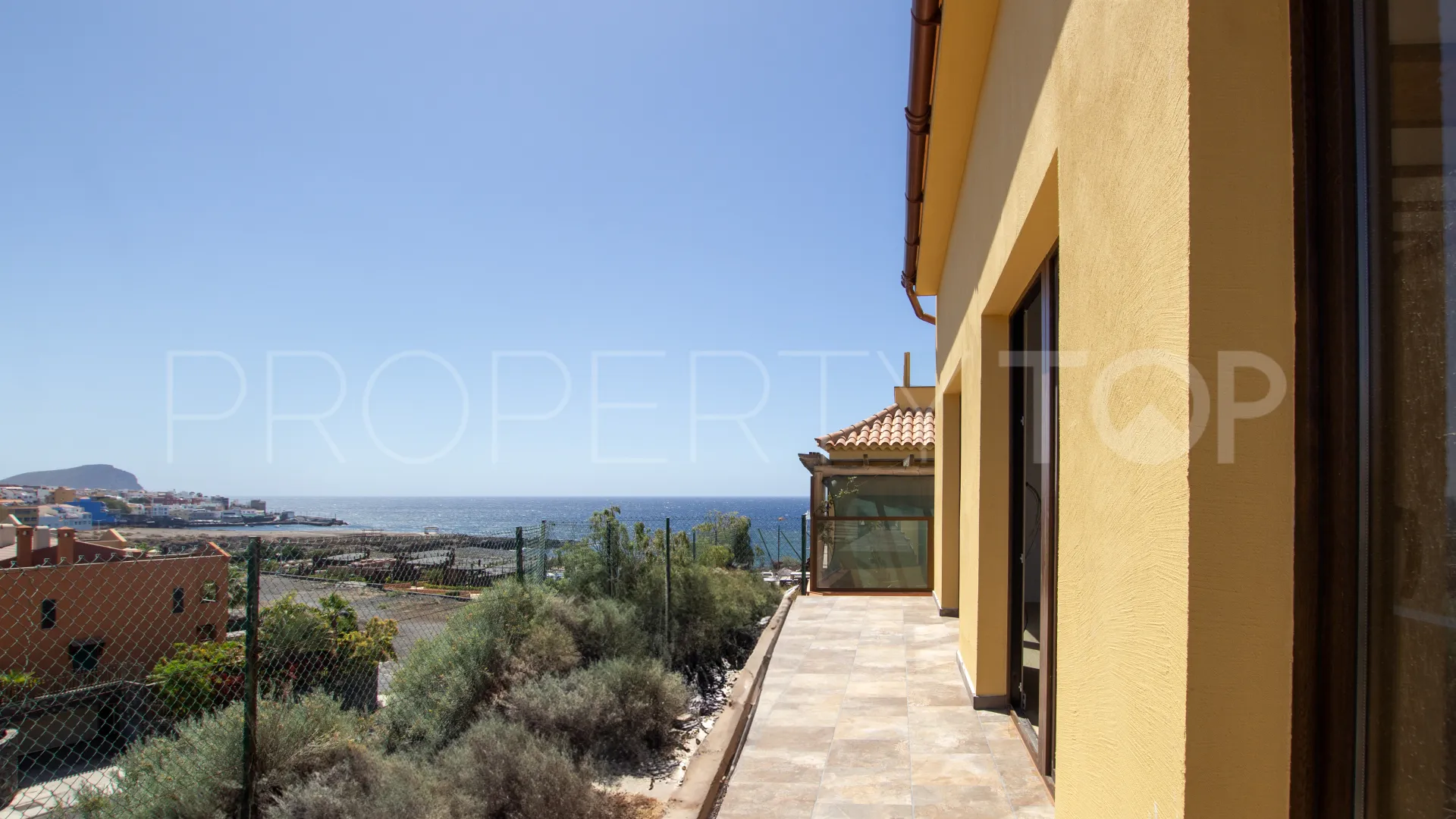For sale villa in Golf del Sur-Amarilla Golf