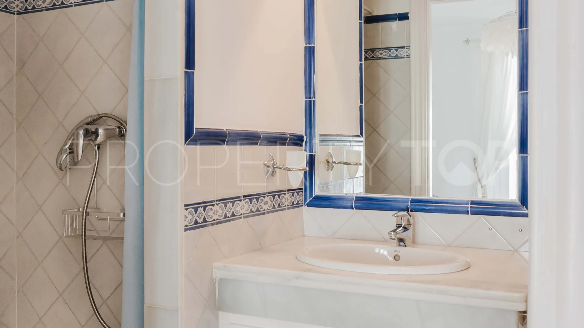 For sale Casares apartment