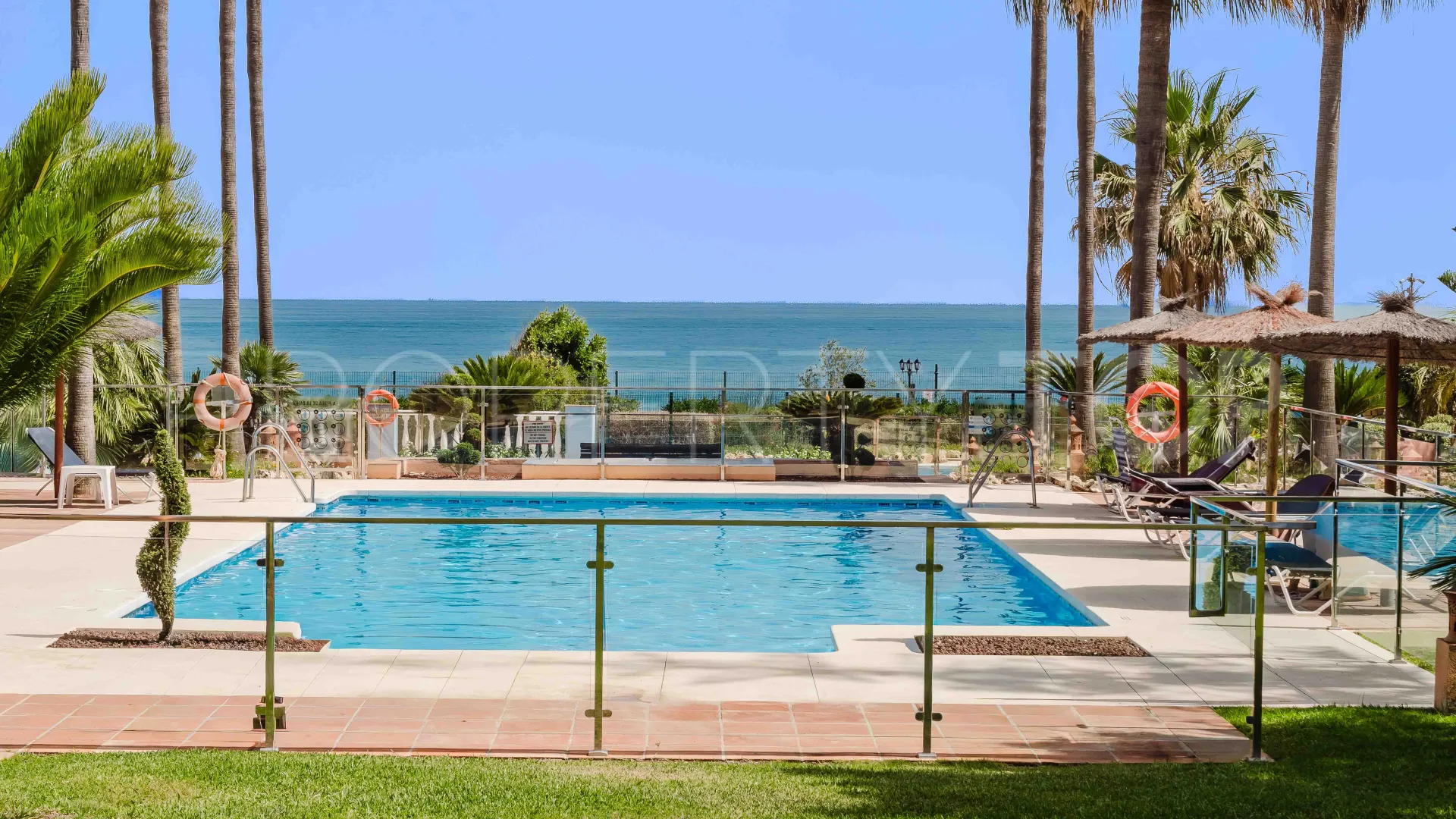 For sale Casares apartment