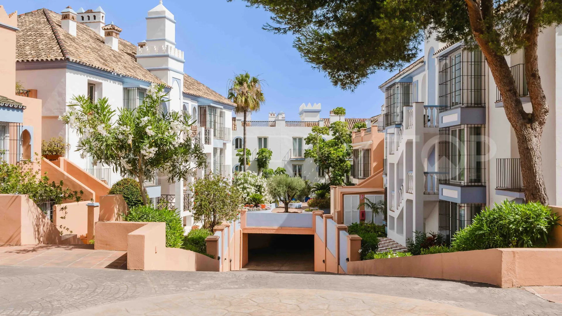 For sale Casares apartment
