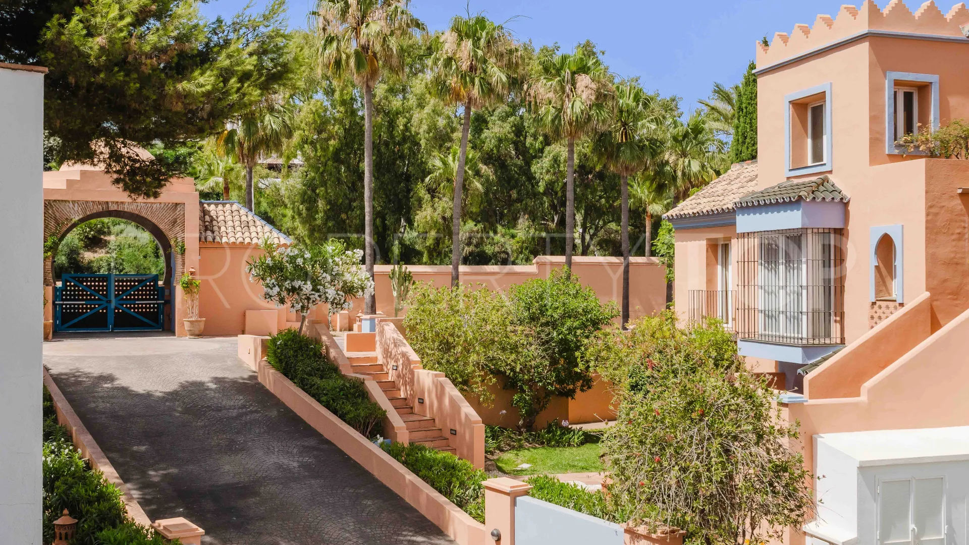 For sale Casares apartment