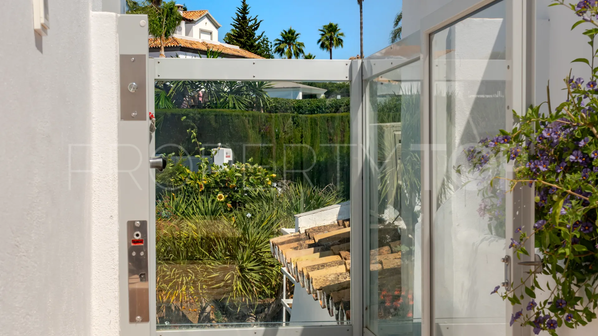 For sale Los Dragos penthouse with 2 bedrooms