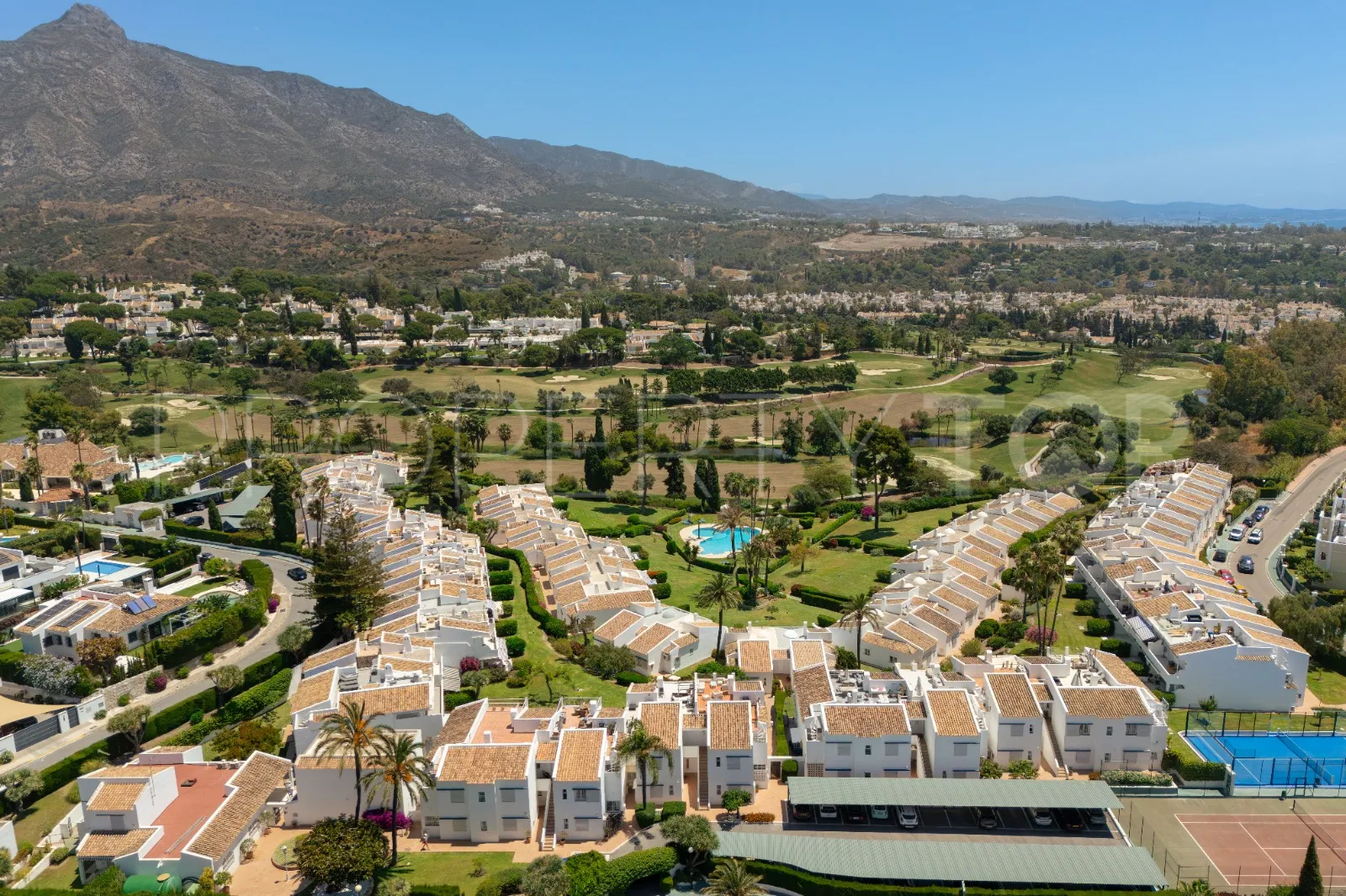 For sale Los Dragos penthouse with 2 bedrooms