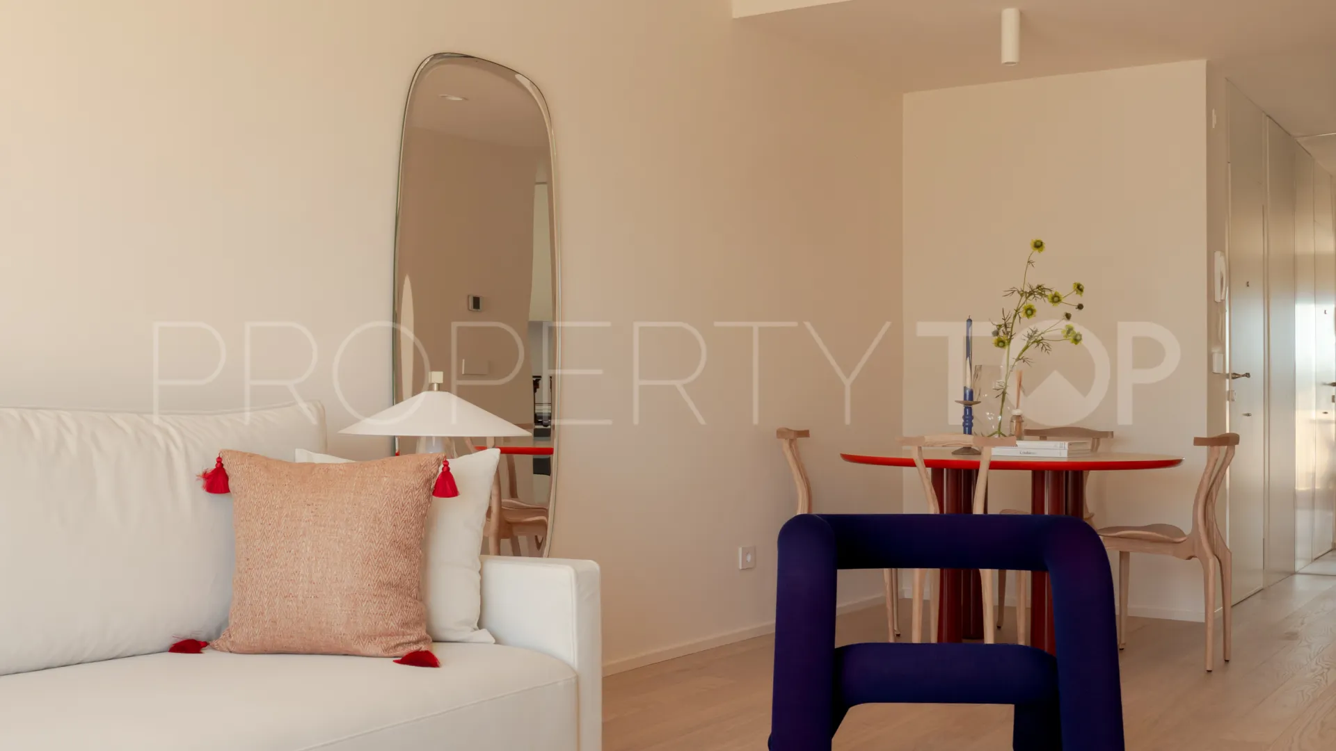 For sale Los Dragos penthouse with 2 bedrooms