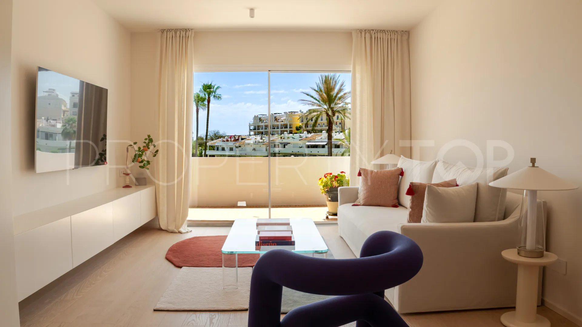 For sale Los Dragos penthouse with 2 bedrooms