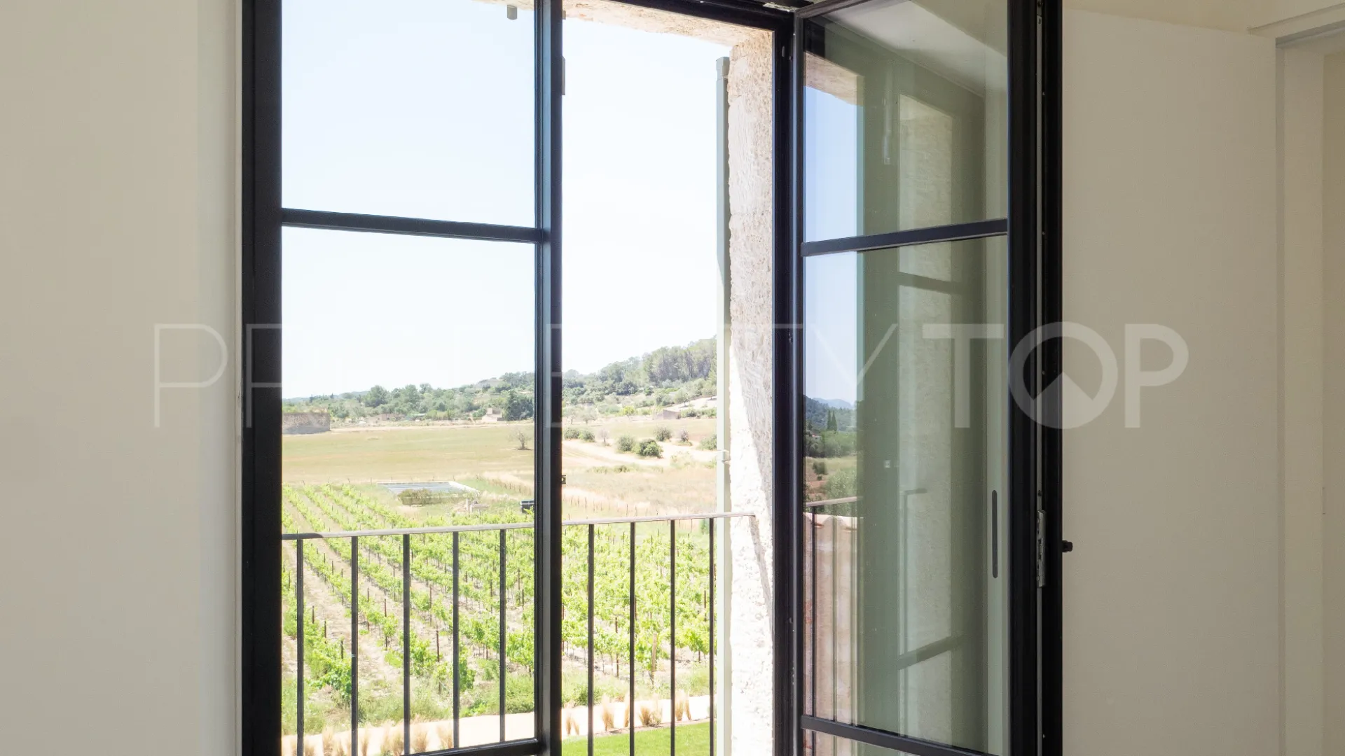 For sale Montuïri finca with 5 bedrooms