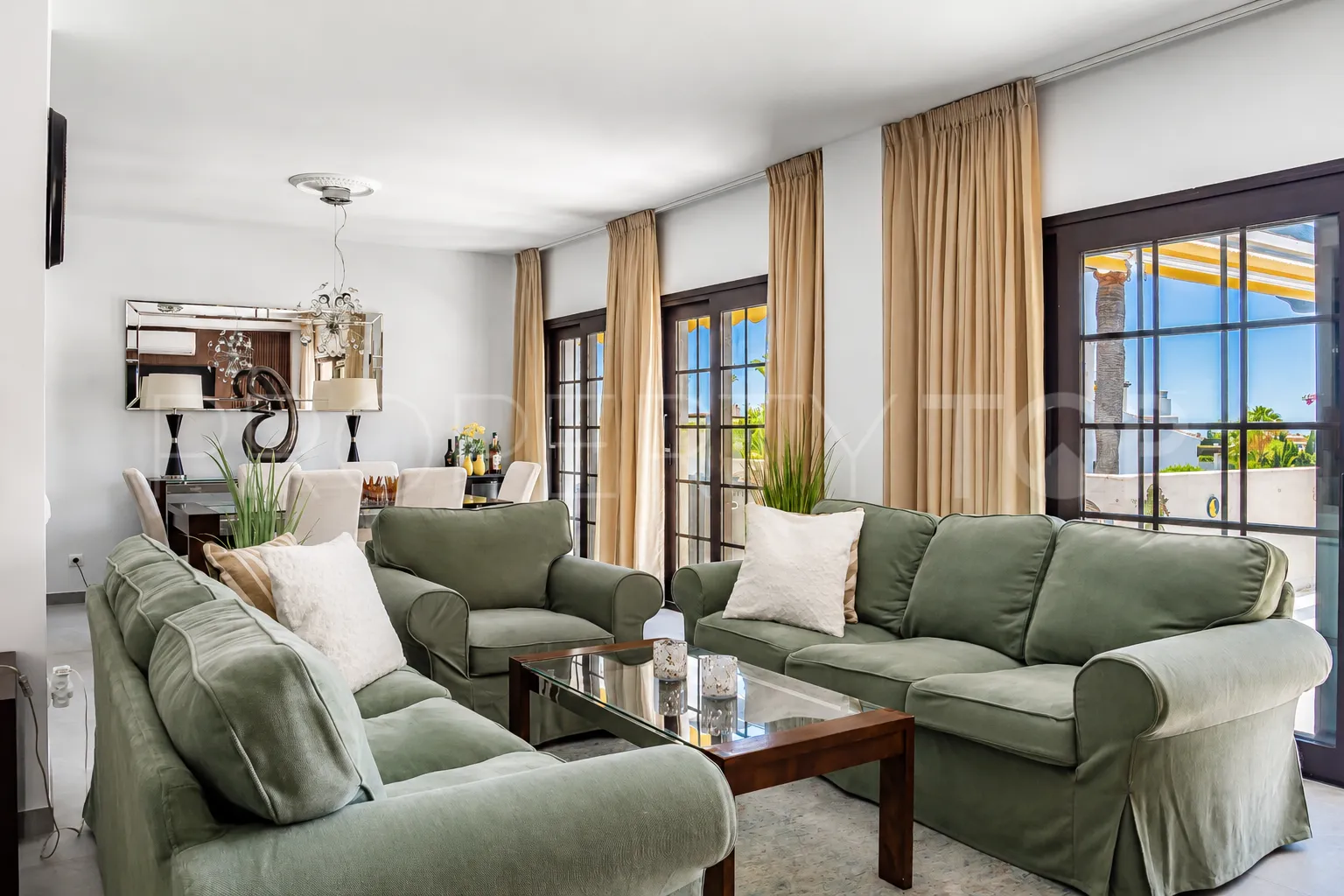 For sale Aldea Blanca apartment with 3 bedrooms