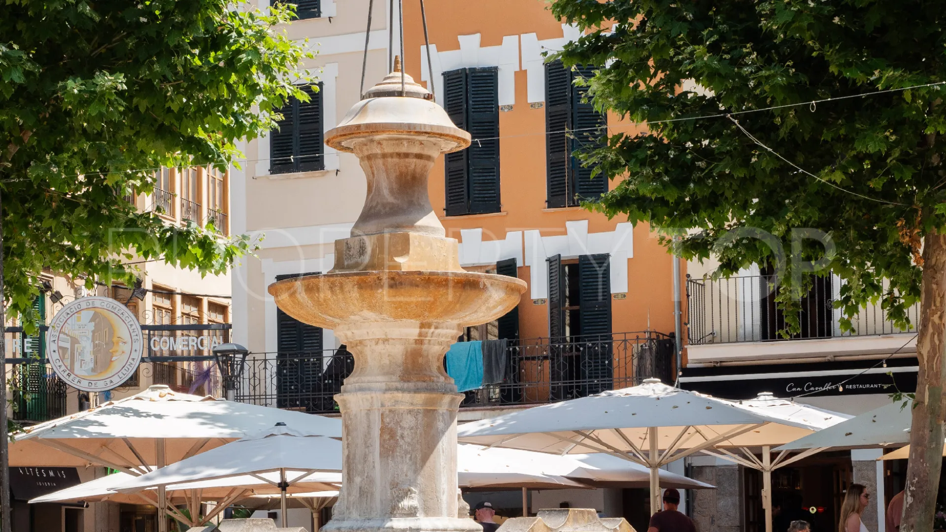 For sale town house in Soller with 4 bedrooms