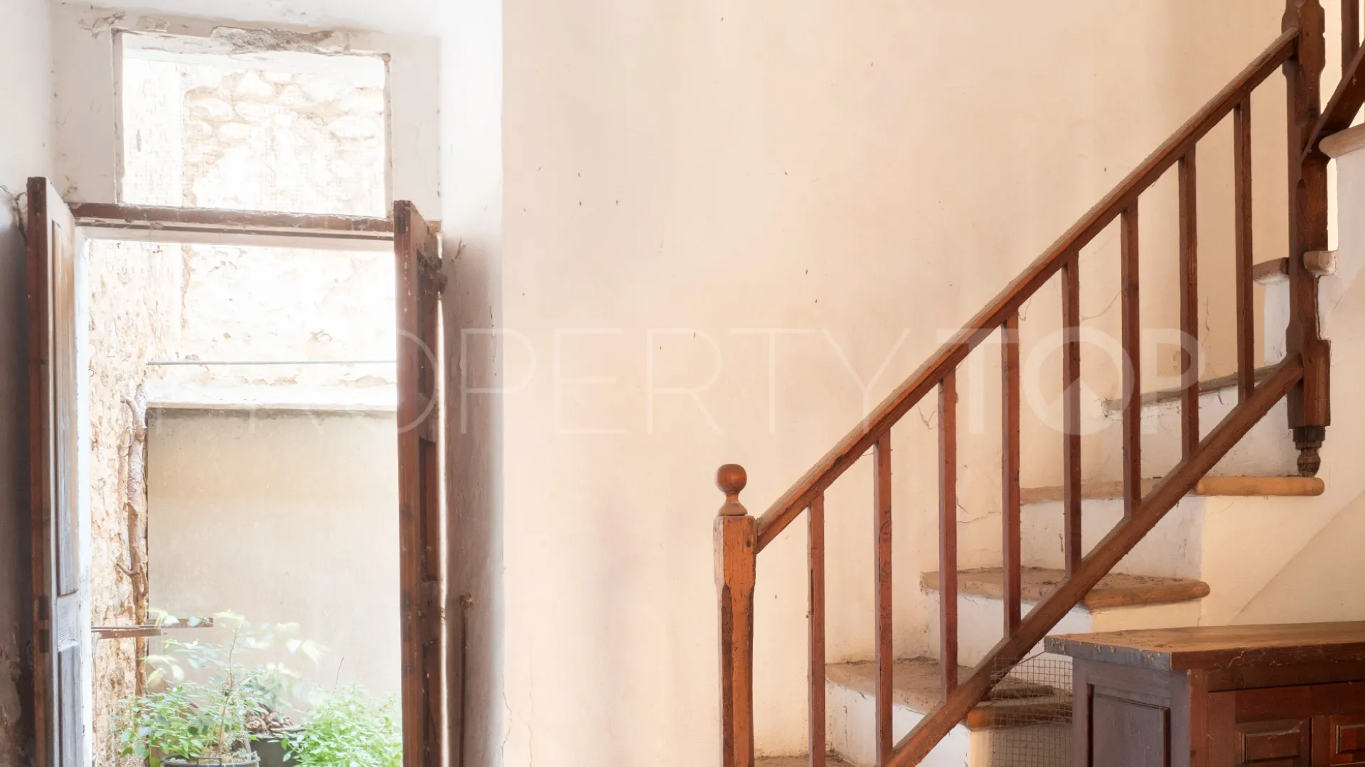 For sale town house in Soller with 4 bedrooms