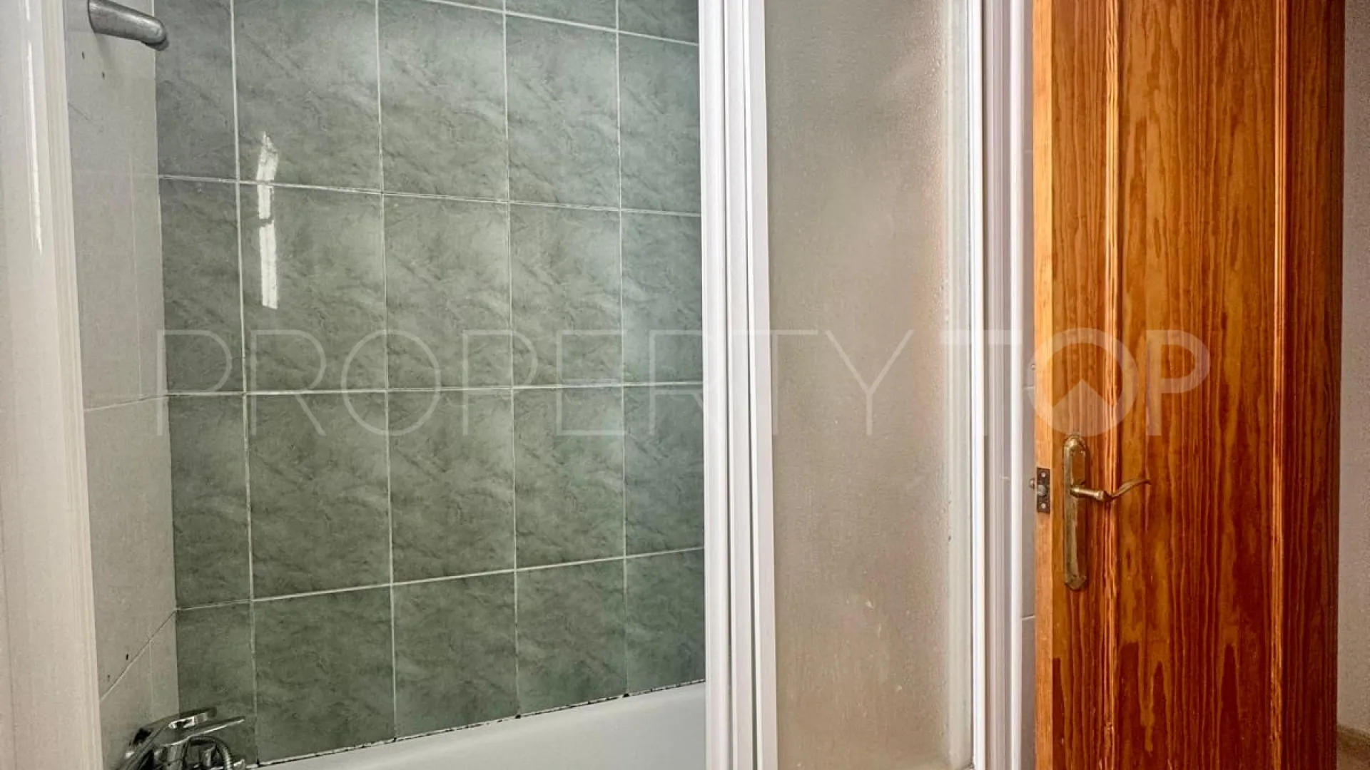 Apartamento a la venta de 2 dormitorios en Torrevieja