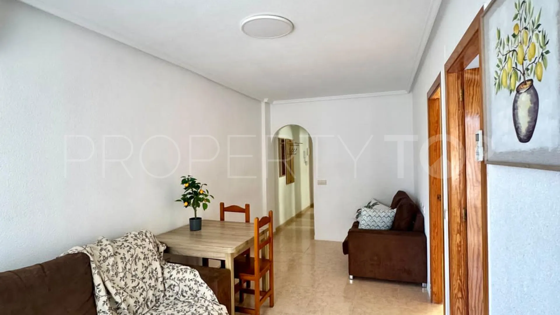 Apartamento a la venta de 2 dormitorios en Torrevieja