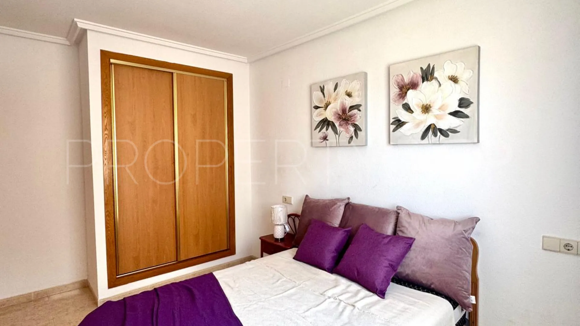 Apartamento a la venta de 2 dormitorios en Torrevieja