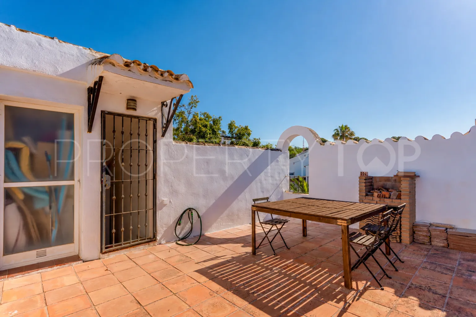 Town house for sale in Costabella with 3 bedrooms