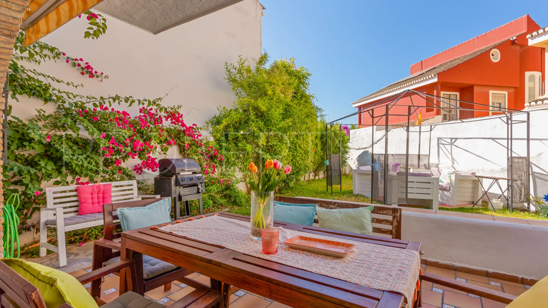Town house for sale in Costabella with 3 bedrooms