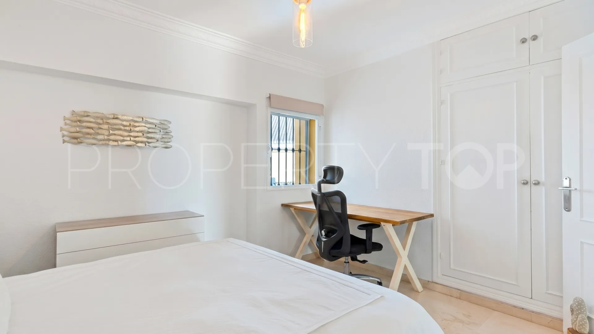 Town house for sale in Costabella with 3 bedrooms