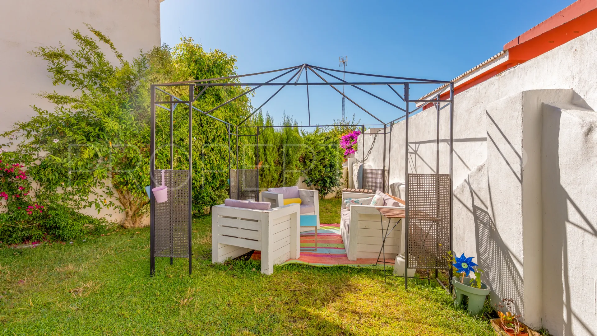 Town house for sale in Costabella with 3 bedrooms