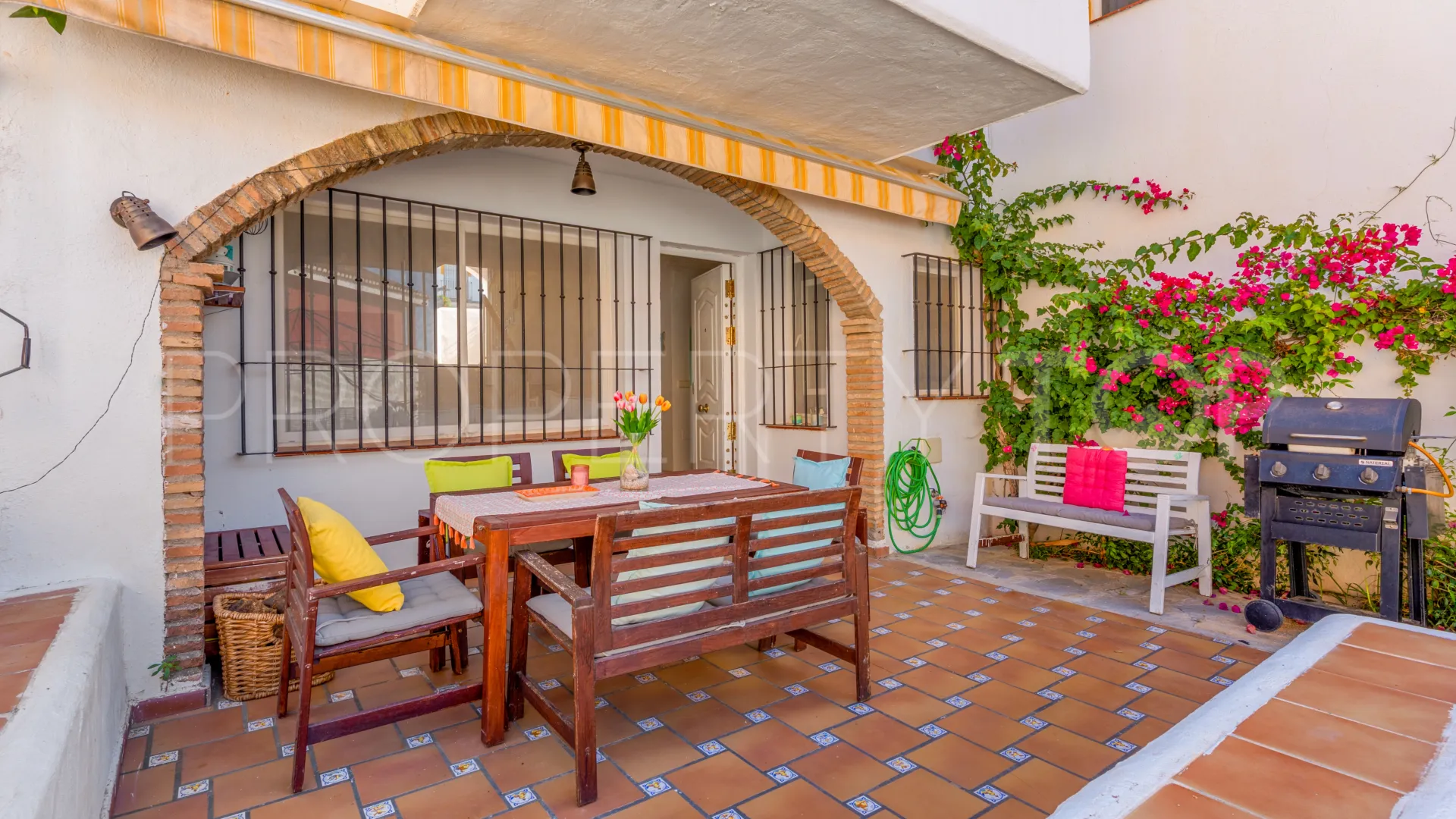 Town house for sale in Costabella with 3 bedrooms