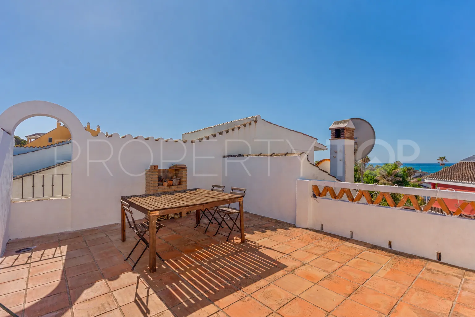 Town house for sale in Costabella with 3 bedrooms