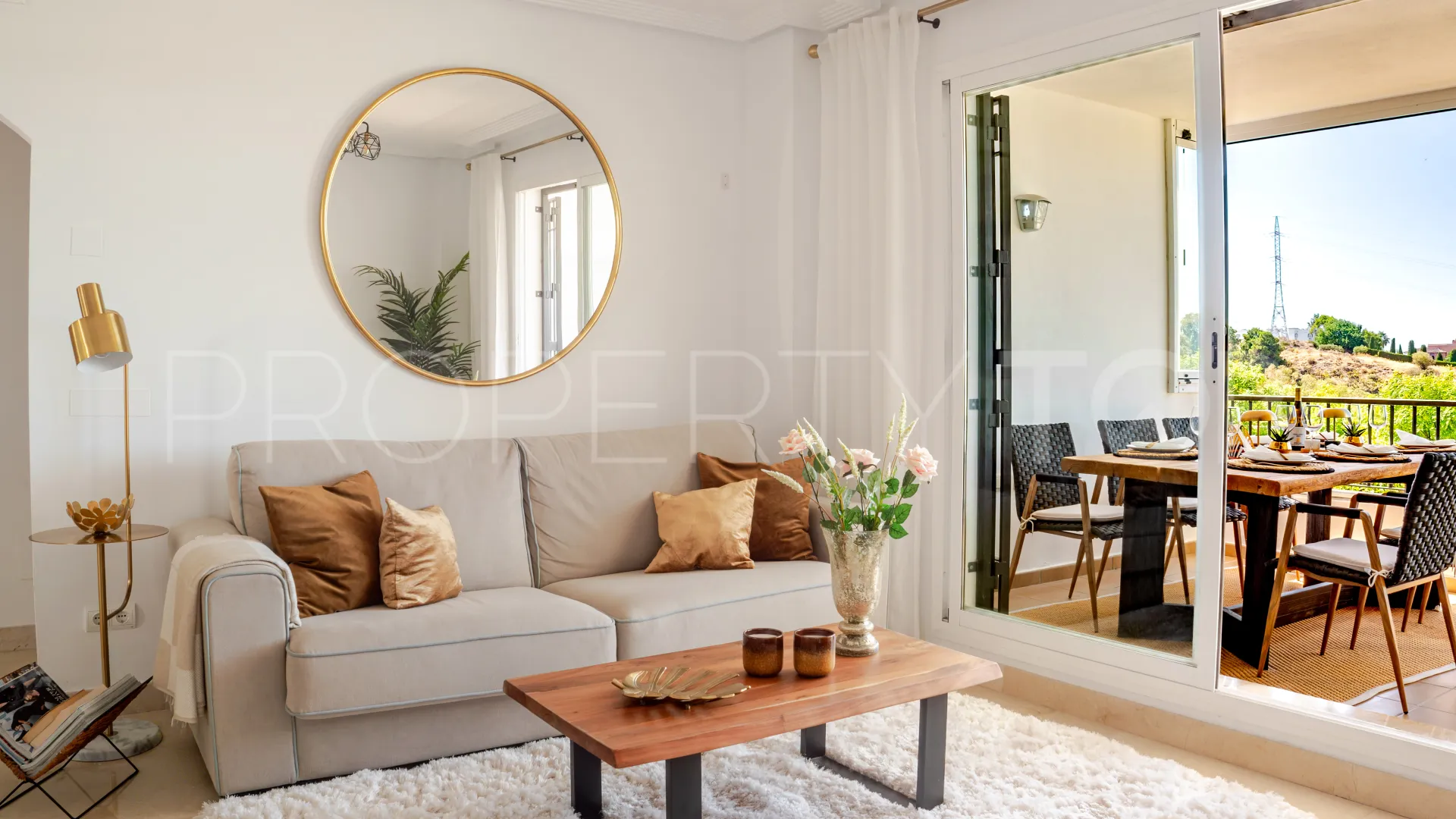 For sale Las Encinas apartment with 2 bedrooms