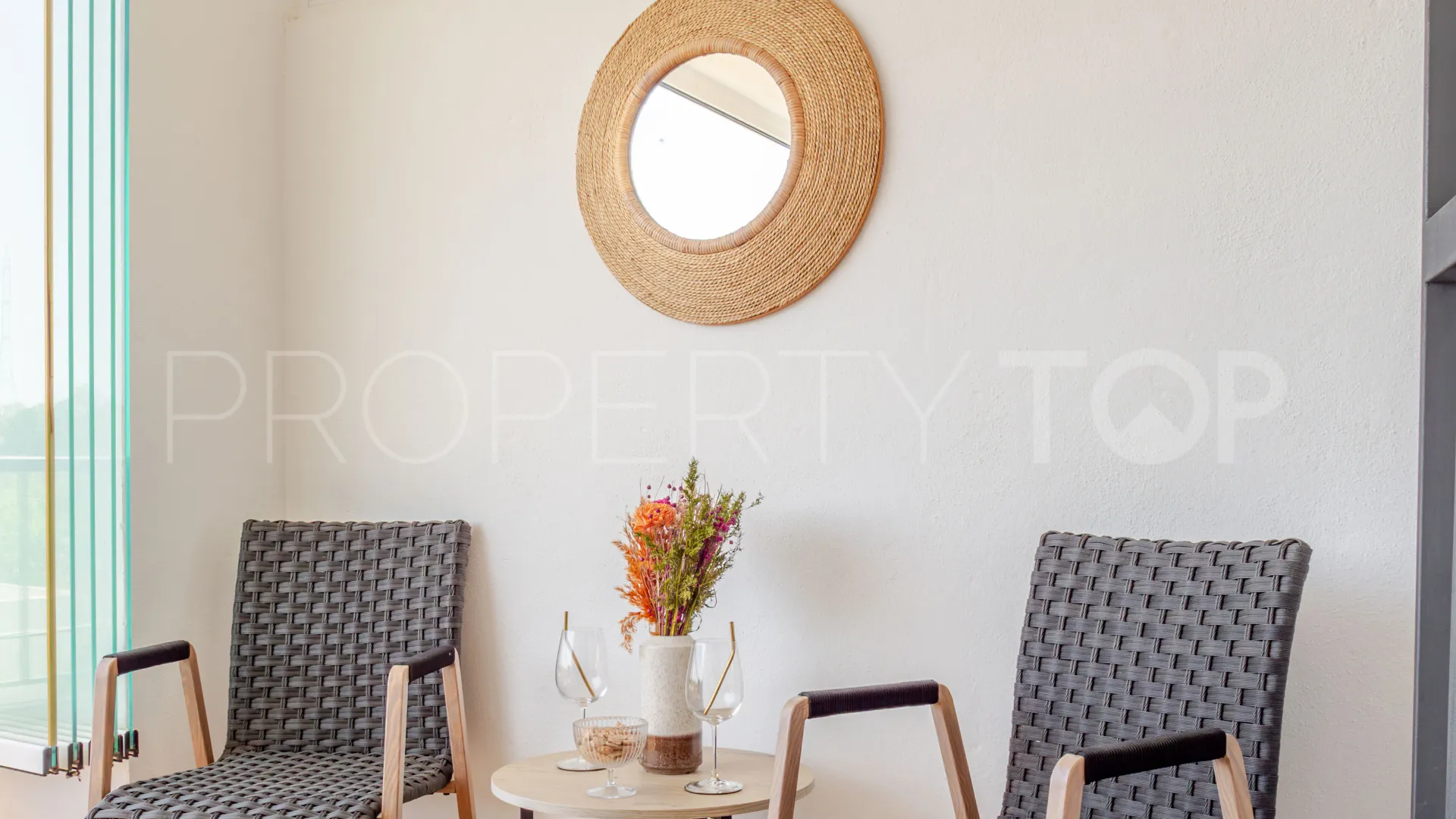 For sale Las Encinas apartment with 2 bedrooms