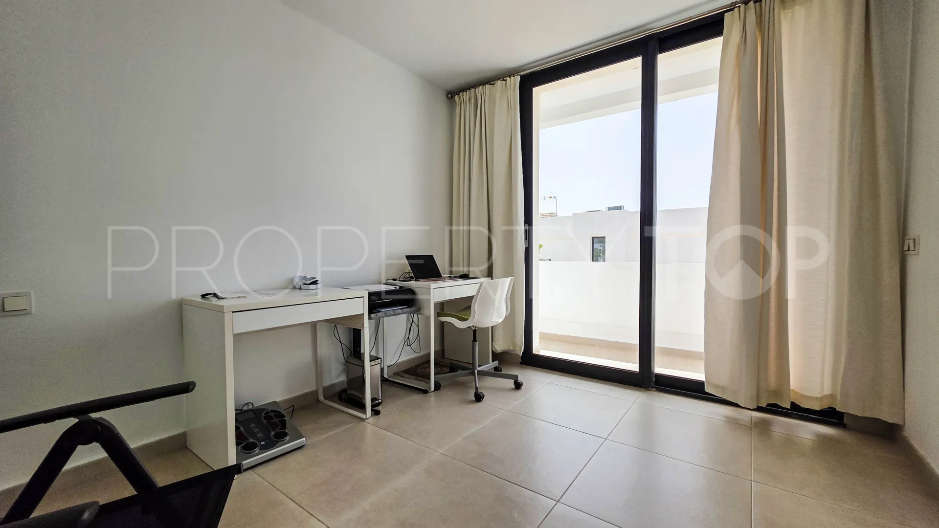 Se vende villa en Los Hidalgos