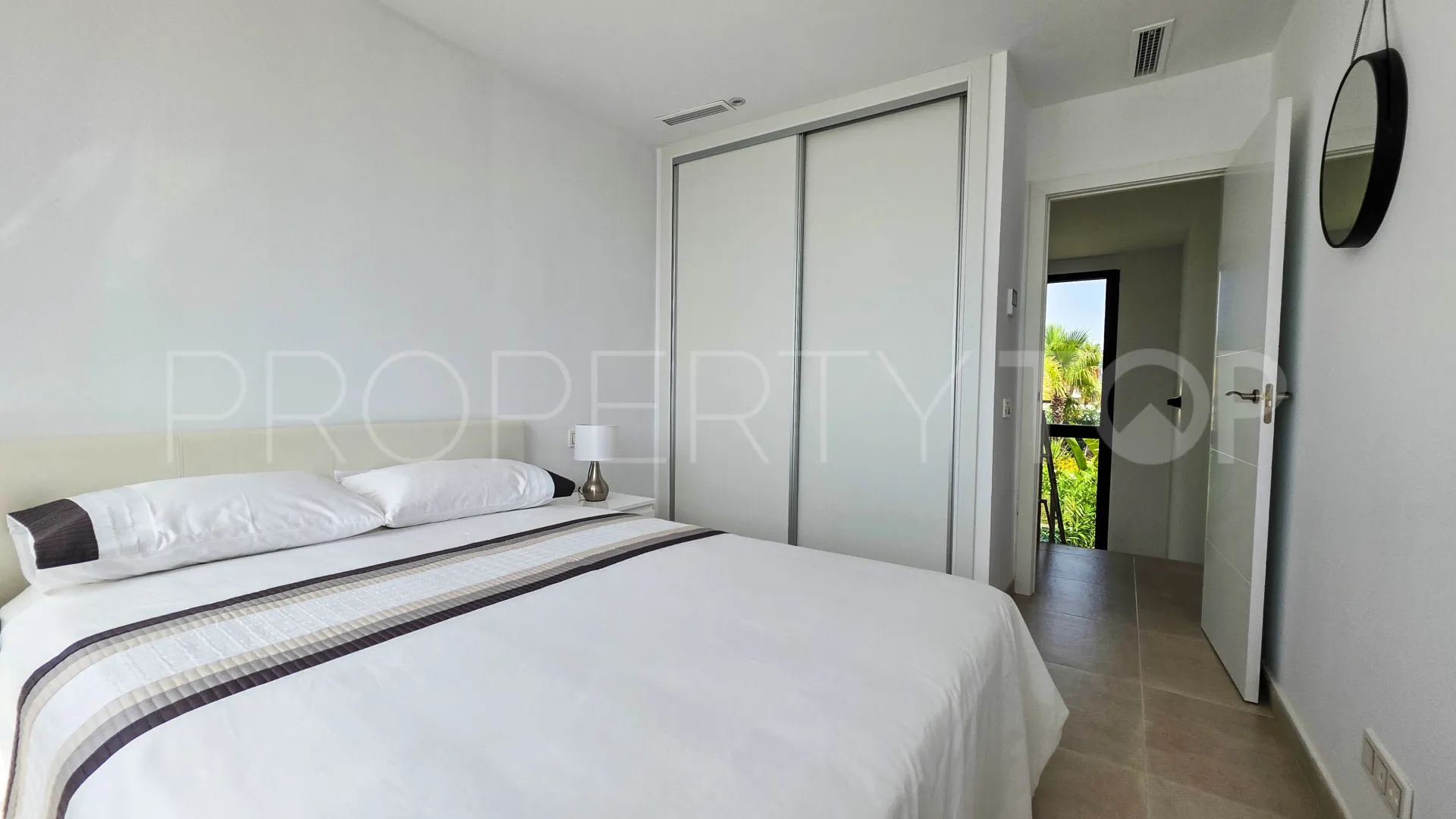 Se vende villa en Los Hidalgos