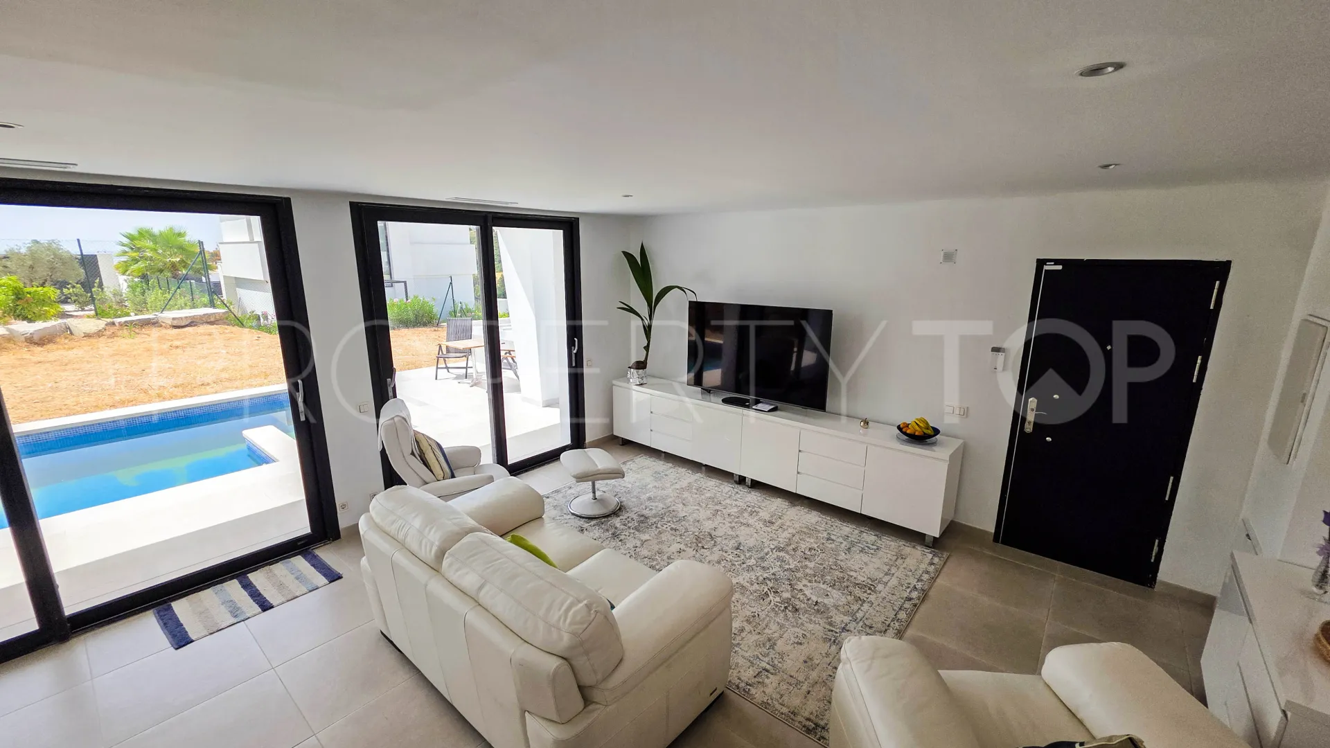 Se vende villa en Los Hidalgos