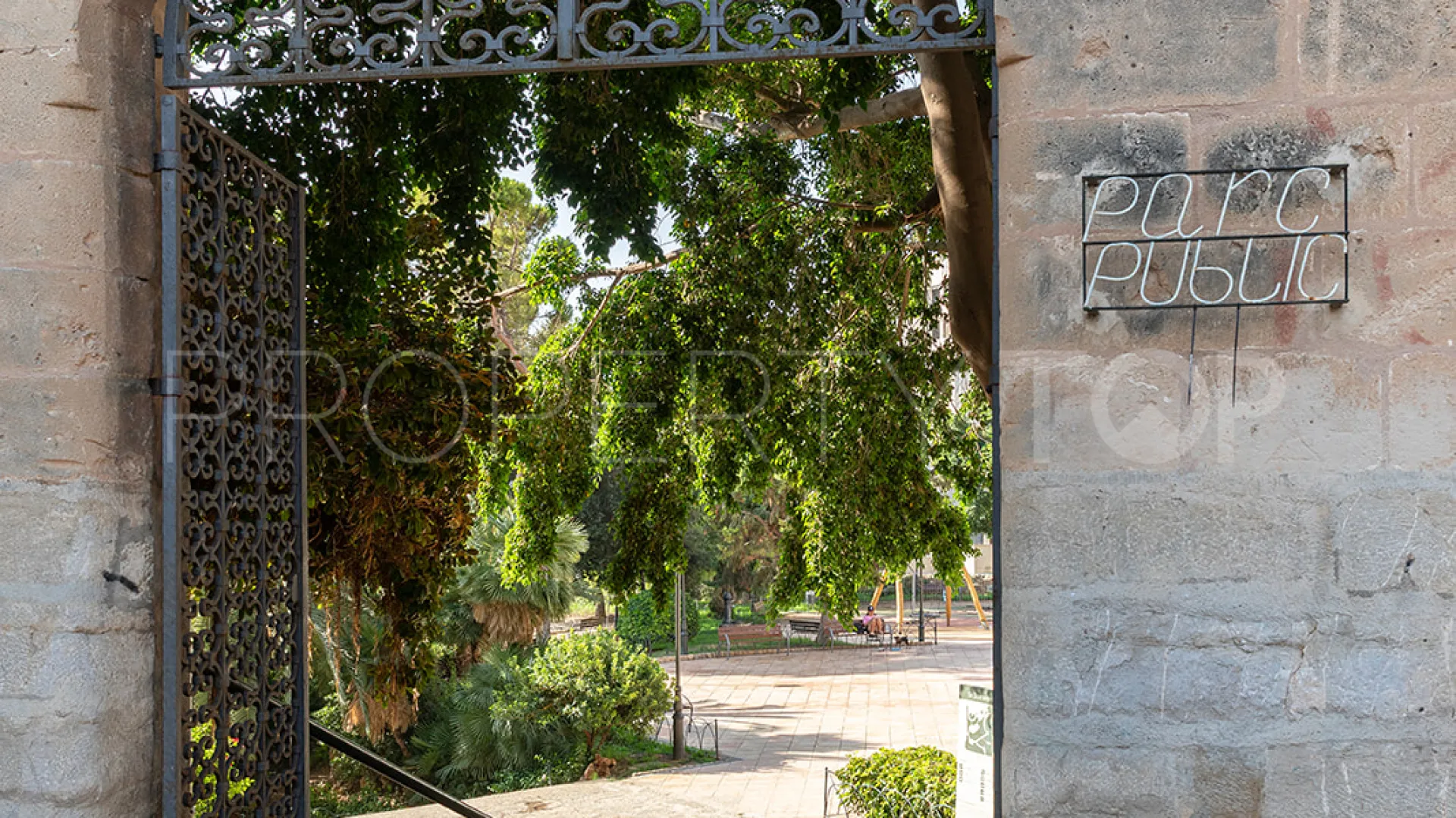 El Terreno 1 bedroom apartment for sale