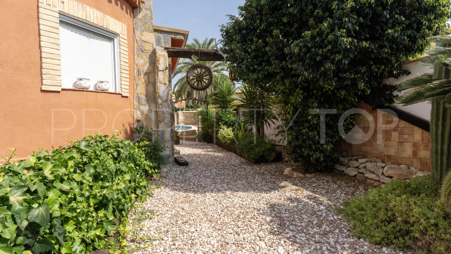 Casa con 3 dormitorios en venta en El Chaparral