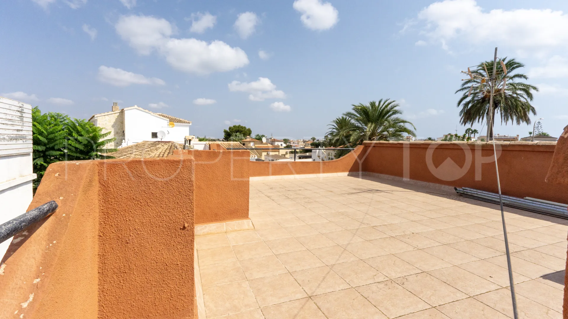 Casa con 3 dormitorios en venta en El Chaparral
