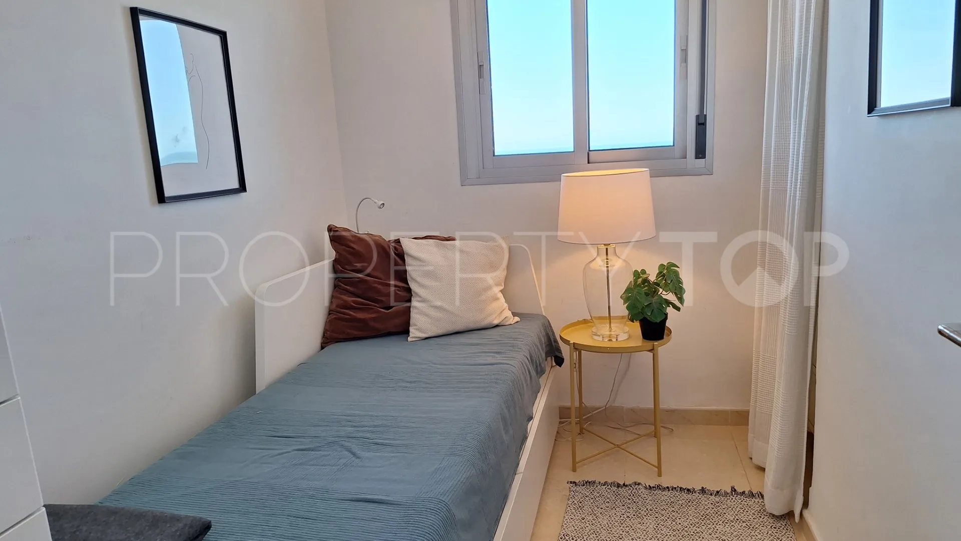 Se vende apartamento en Fuengirola Puerto