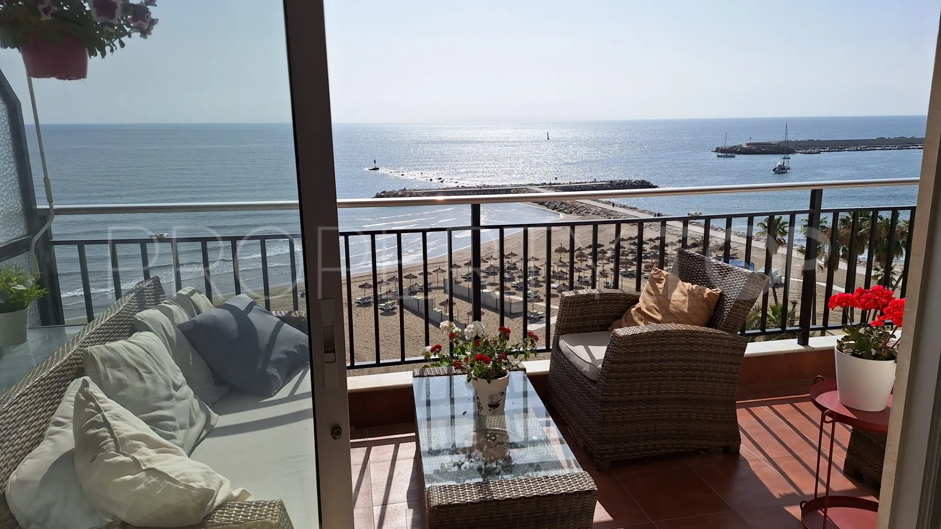 Se vende apartamento en Fuengirola Puerto