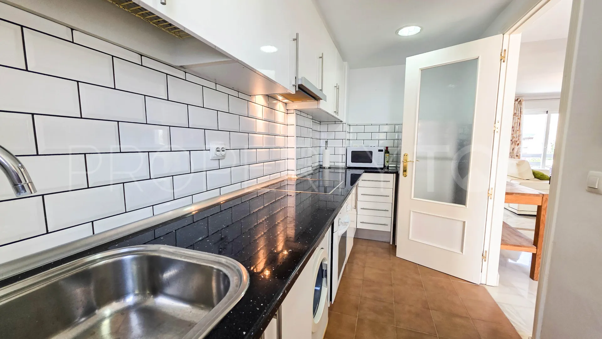 Buy Bahia de Casares duplex penthouse with 3 bedrooms