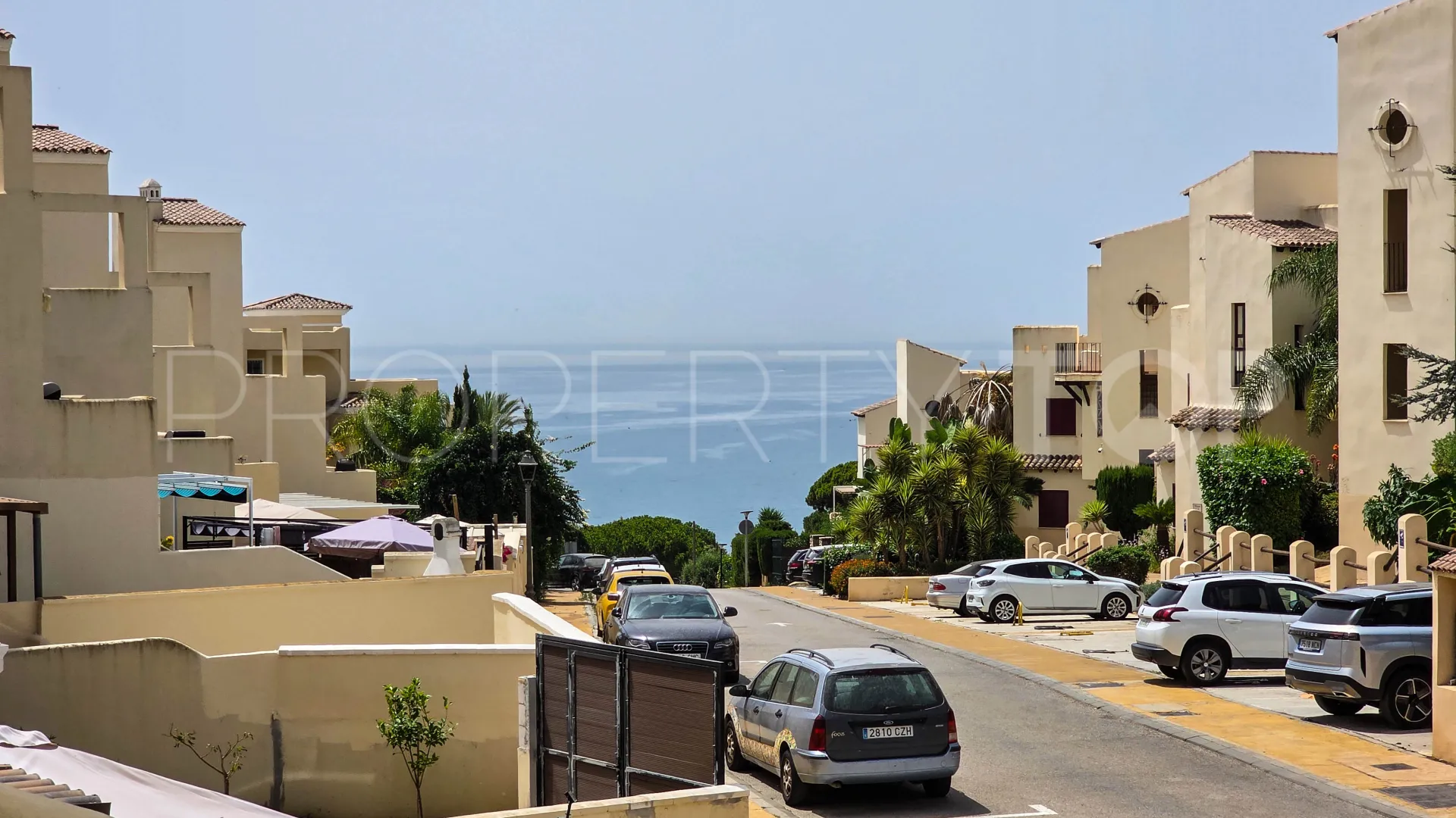 Buy Bahia de Casares duplex penthouse with 3 bedrooms