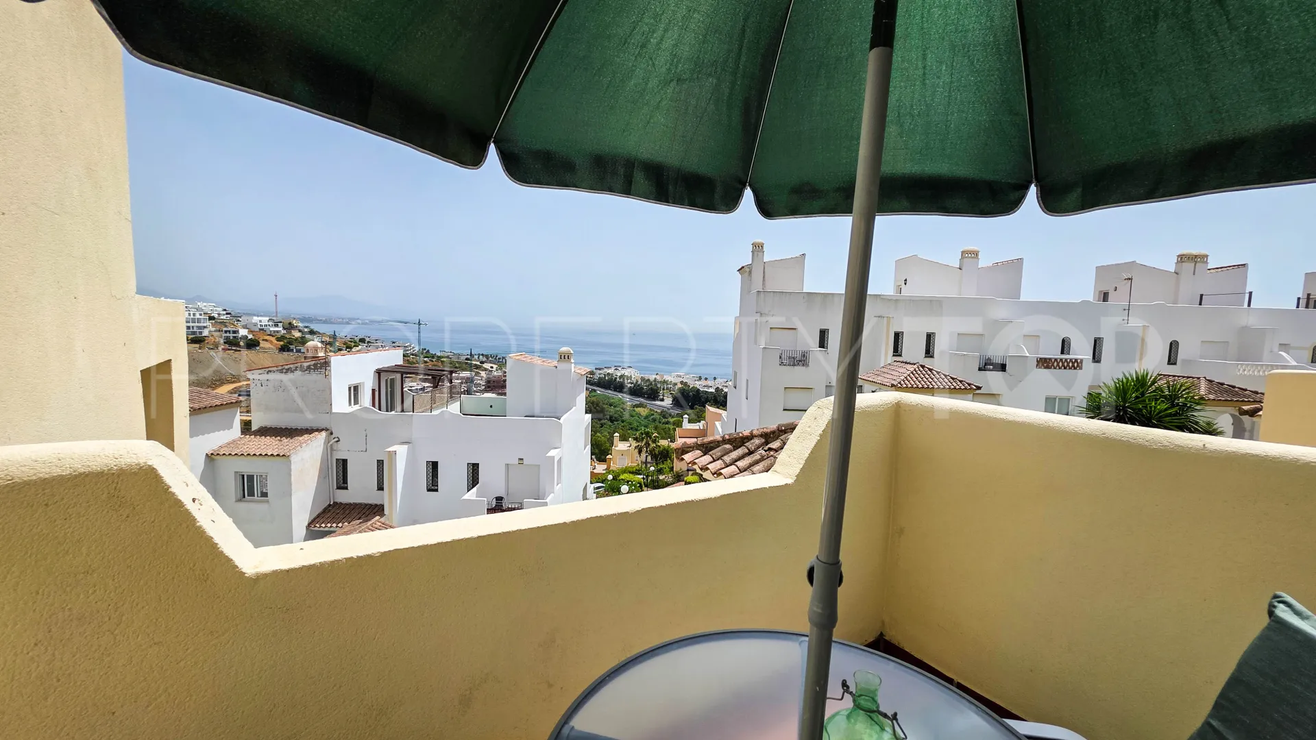 Buy Bahia de Casares duplex penthouse with 3 bedrooms