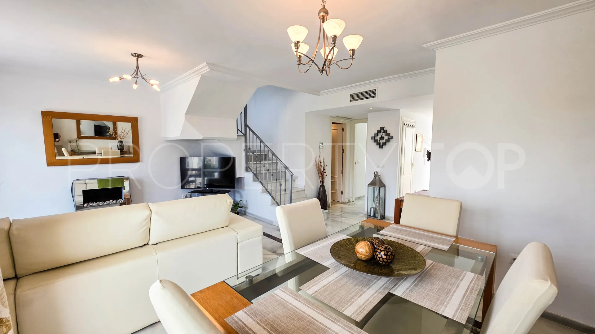 Buy Bahia de Casares duplex penthouse with 3 bedrooms