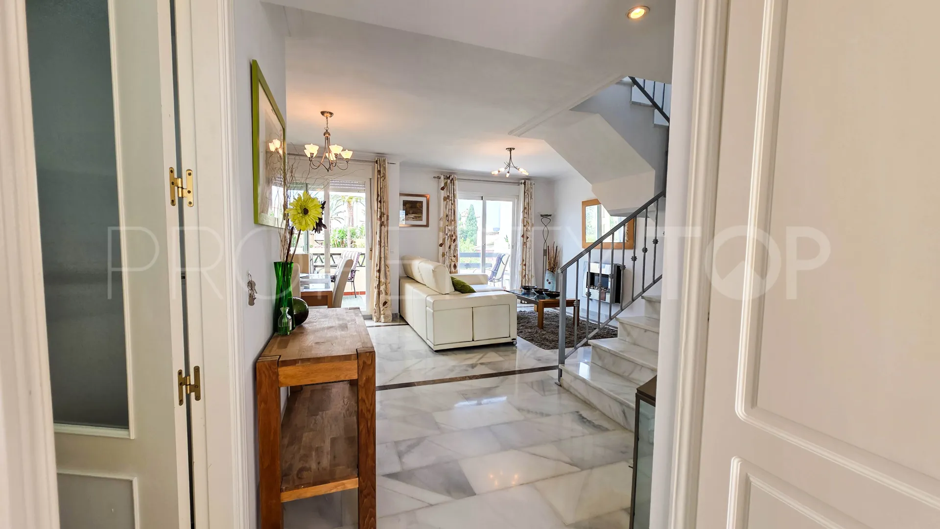 Buy Bahia de Casares duplex penthouse with 3 bedrooms